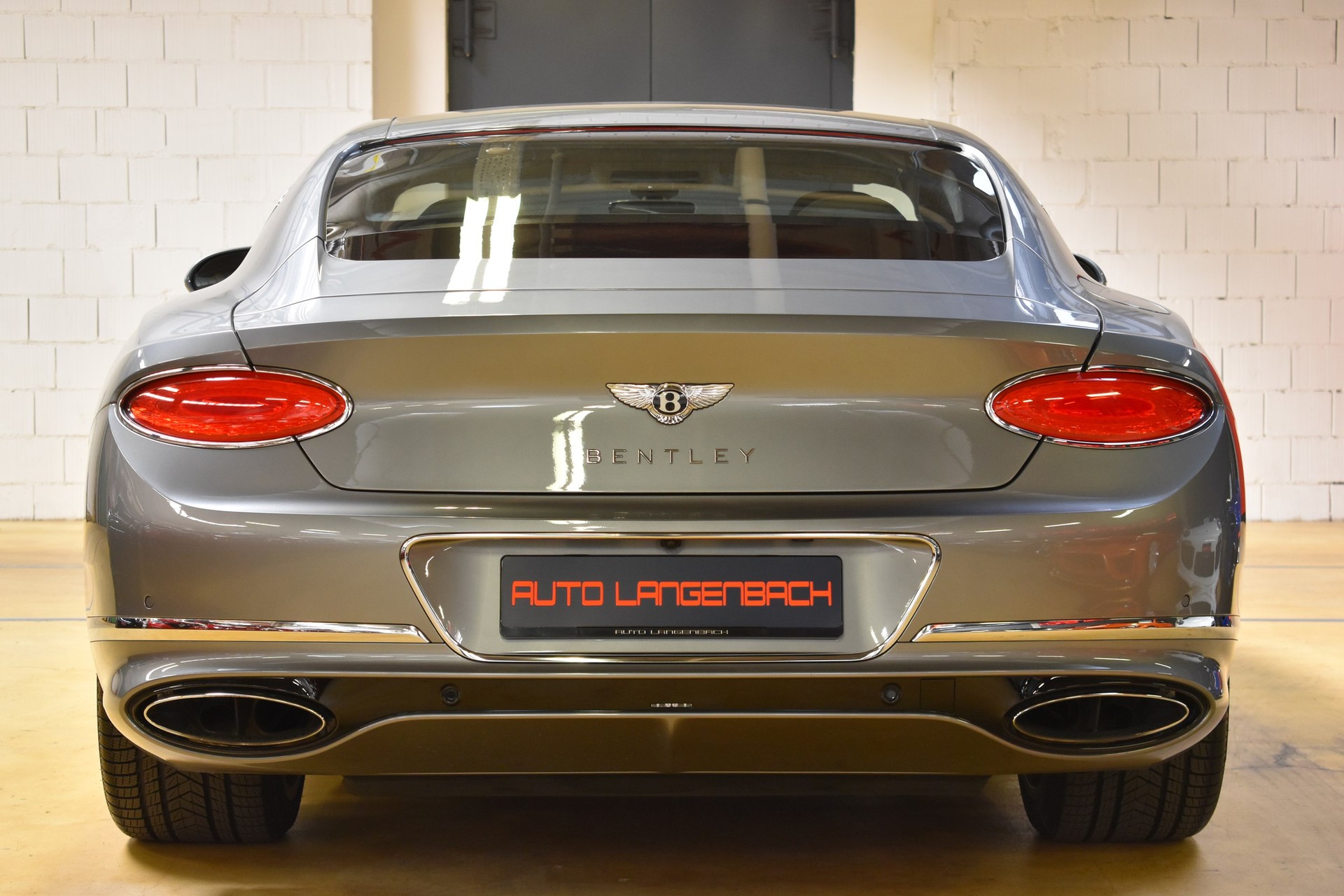 BENTLEY Continental GT 6.0 W12-image-8