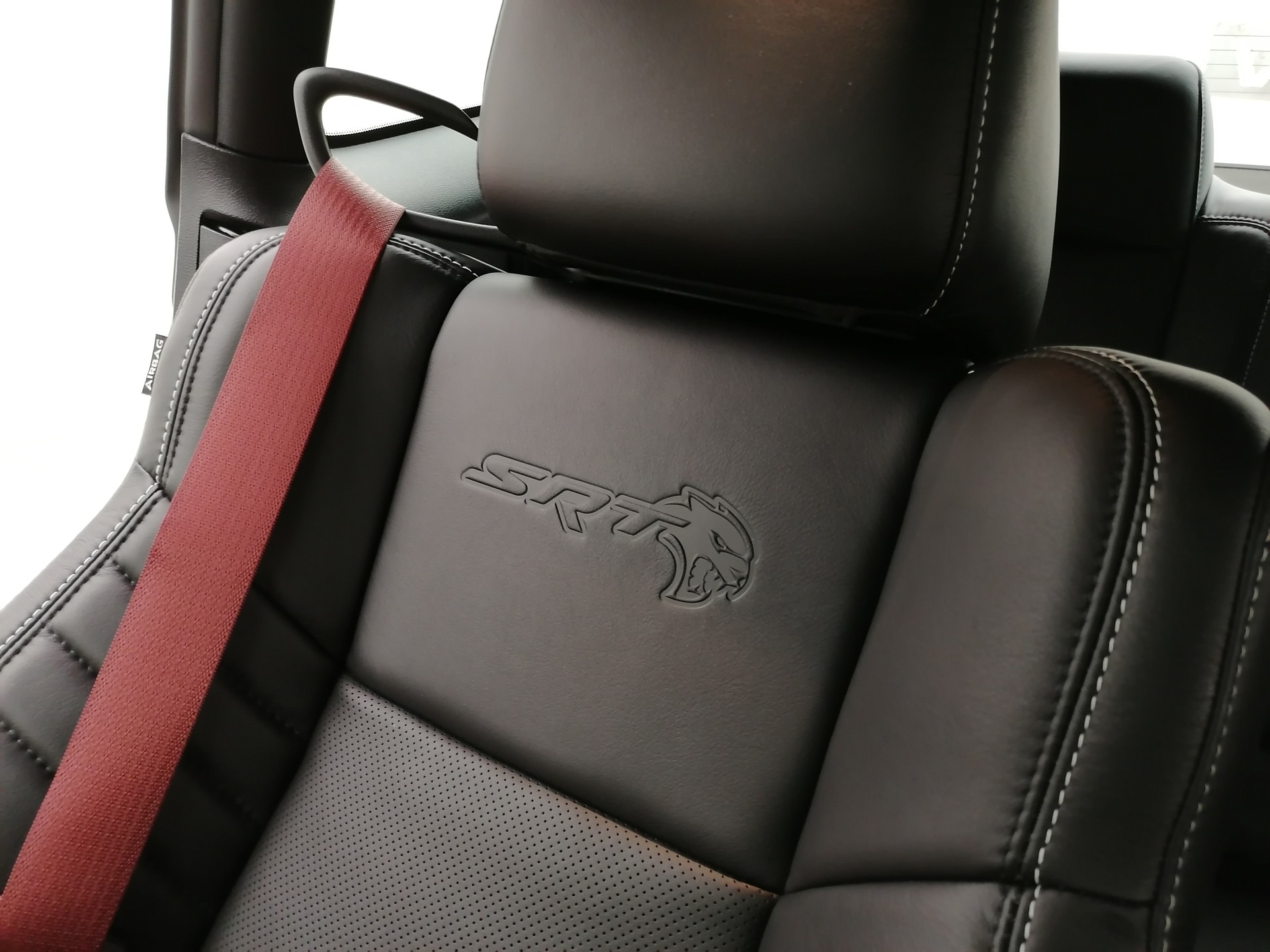 DODGE Challenger Hellcat WB Jailbreak-image-13