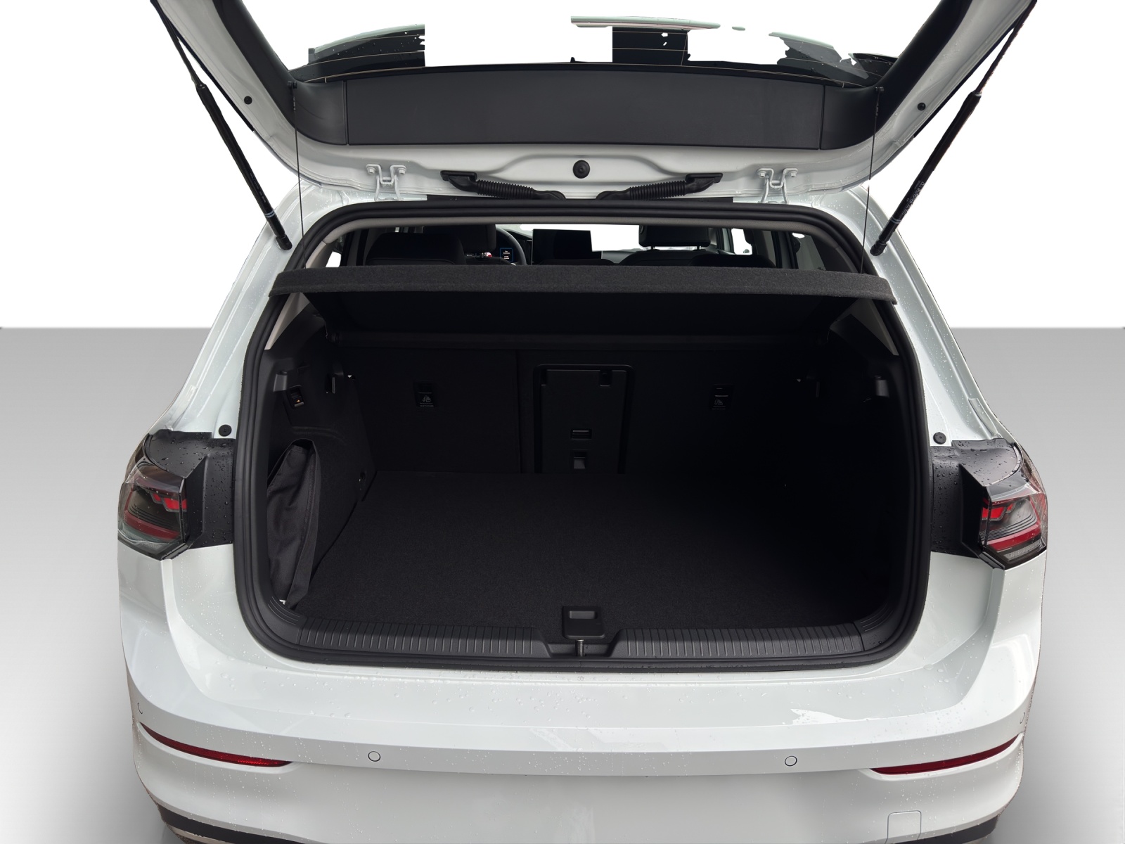 VW Golf 1.5 TSI PHEV Style-image-14