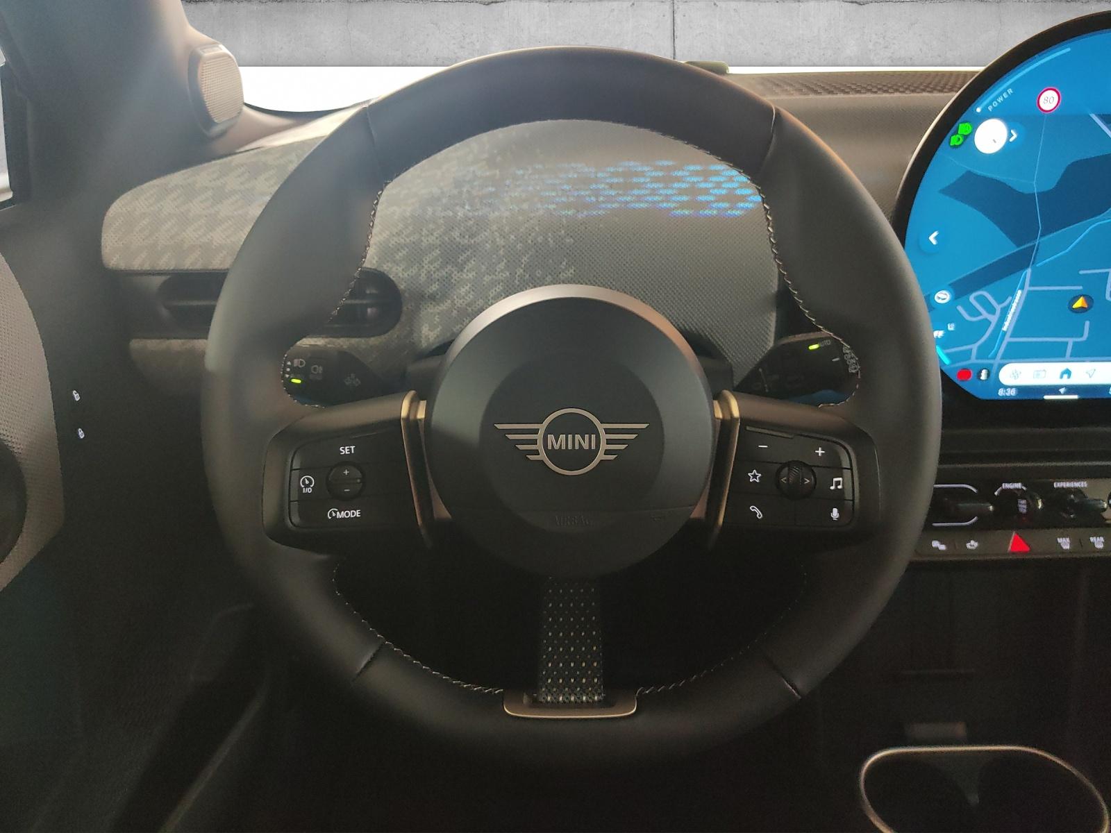 MINI F66 2.0i Cooper S-image-8