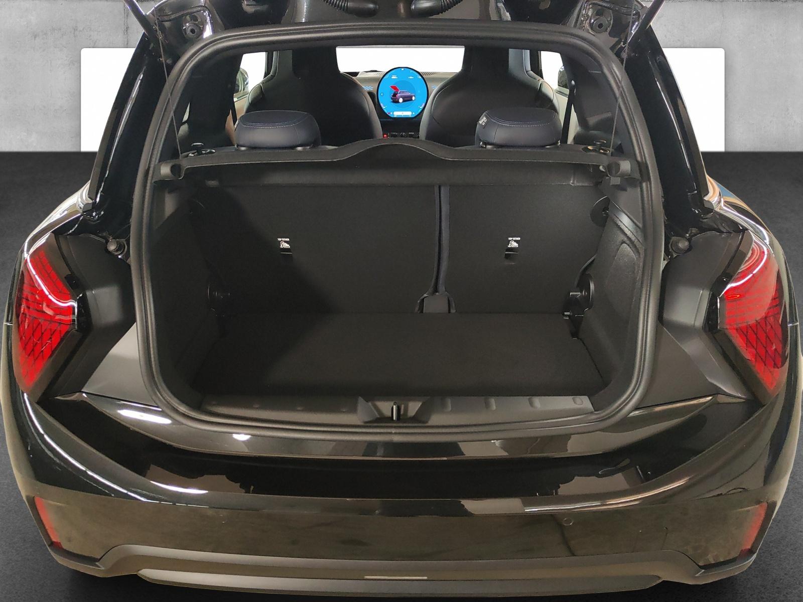 MINI F66 2.0i Cooper S-image-12