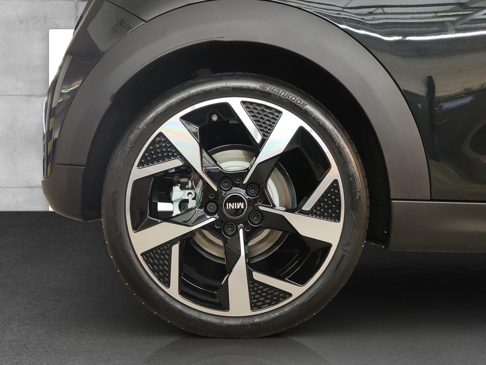 MINI F66 2.0i Cooper S-image-6