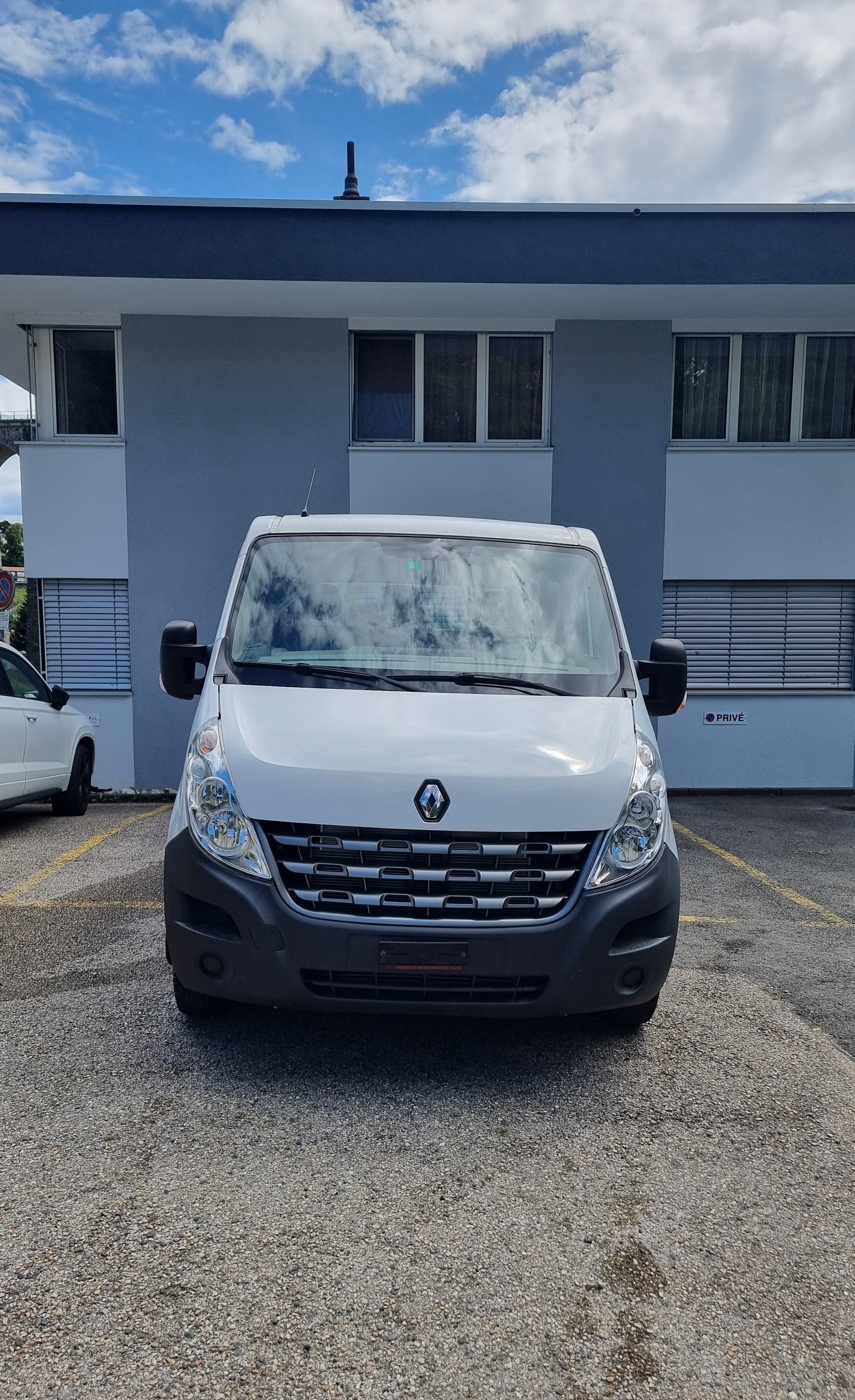 RENAULT Master T35 2.3dCi L3H1-image-2