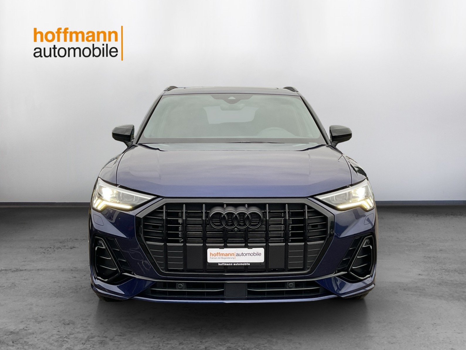 AUDI Q3 35 TFSI S line Attraction S-tronic-image-1