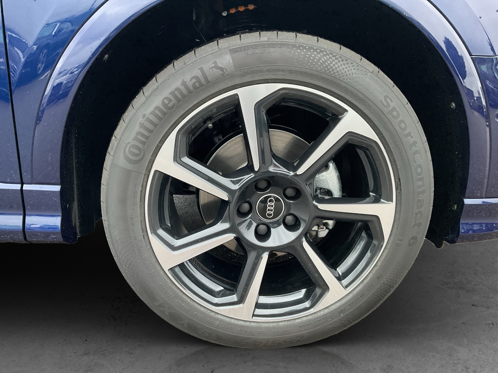 AUDI Q3 35 TFSI S line Attraction S-tronic-image-13
