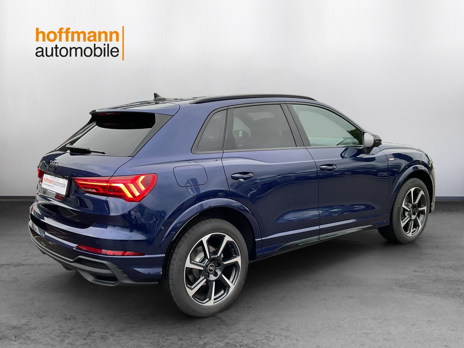 AUDI Q3 35 TFSI S line Attraction S-tronic-image-3