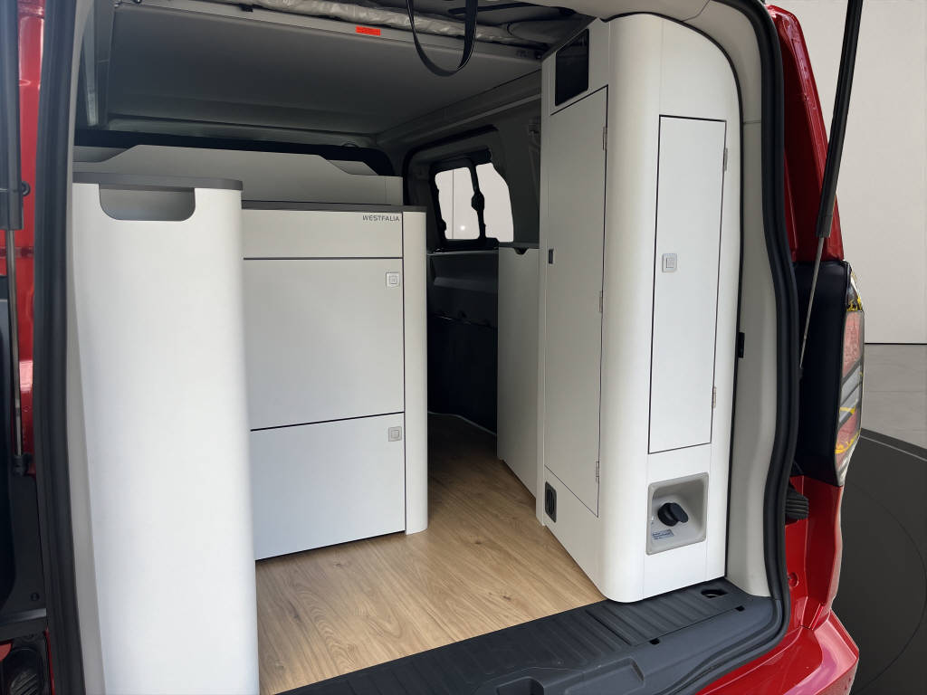 FORD Transit C Nugget 320 L1 2.0 EcoBlue Titanium 170PS FWD-image-14