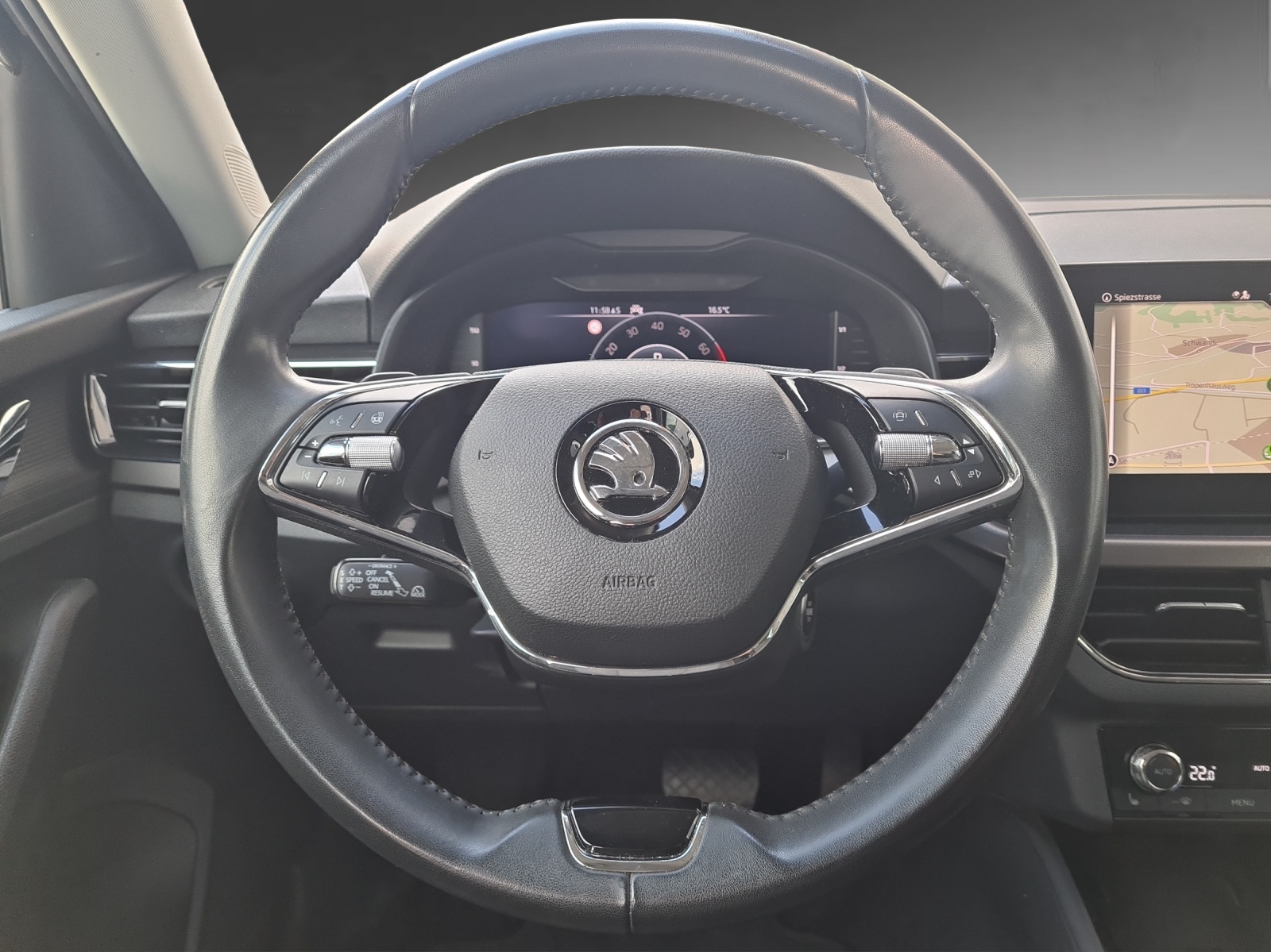 SKODA Kamiq 1.0 TSI Clever DSG-image-8