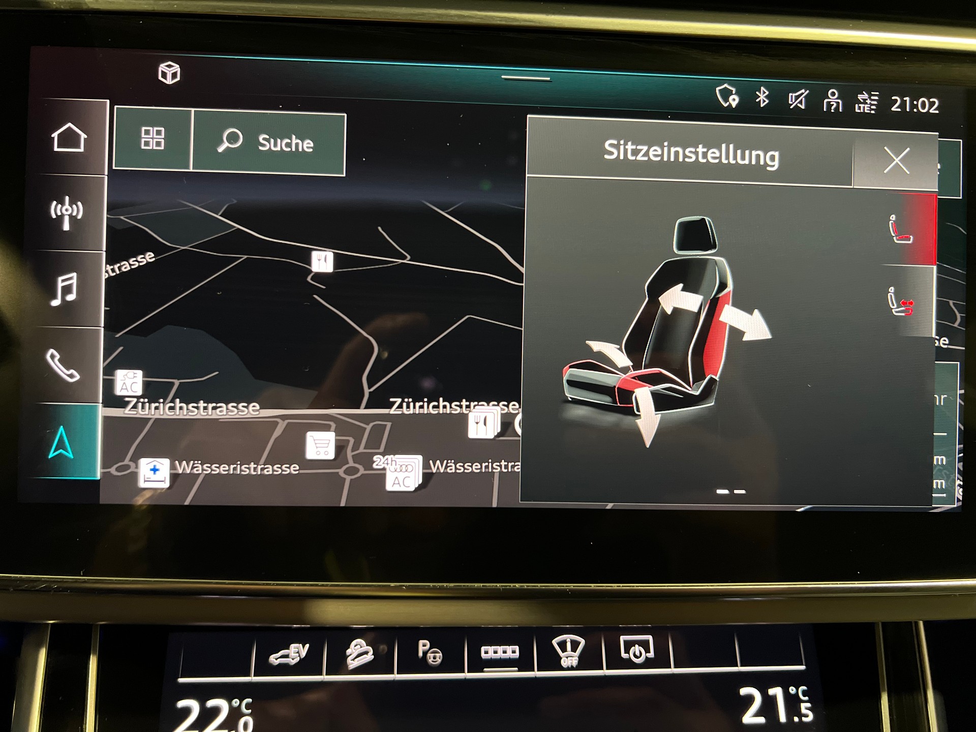 AUDI Q8 55 TFSI S-Line e quattro PHEV tiptronic-image-25