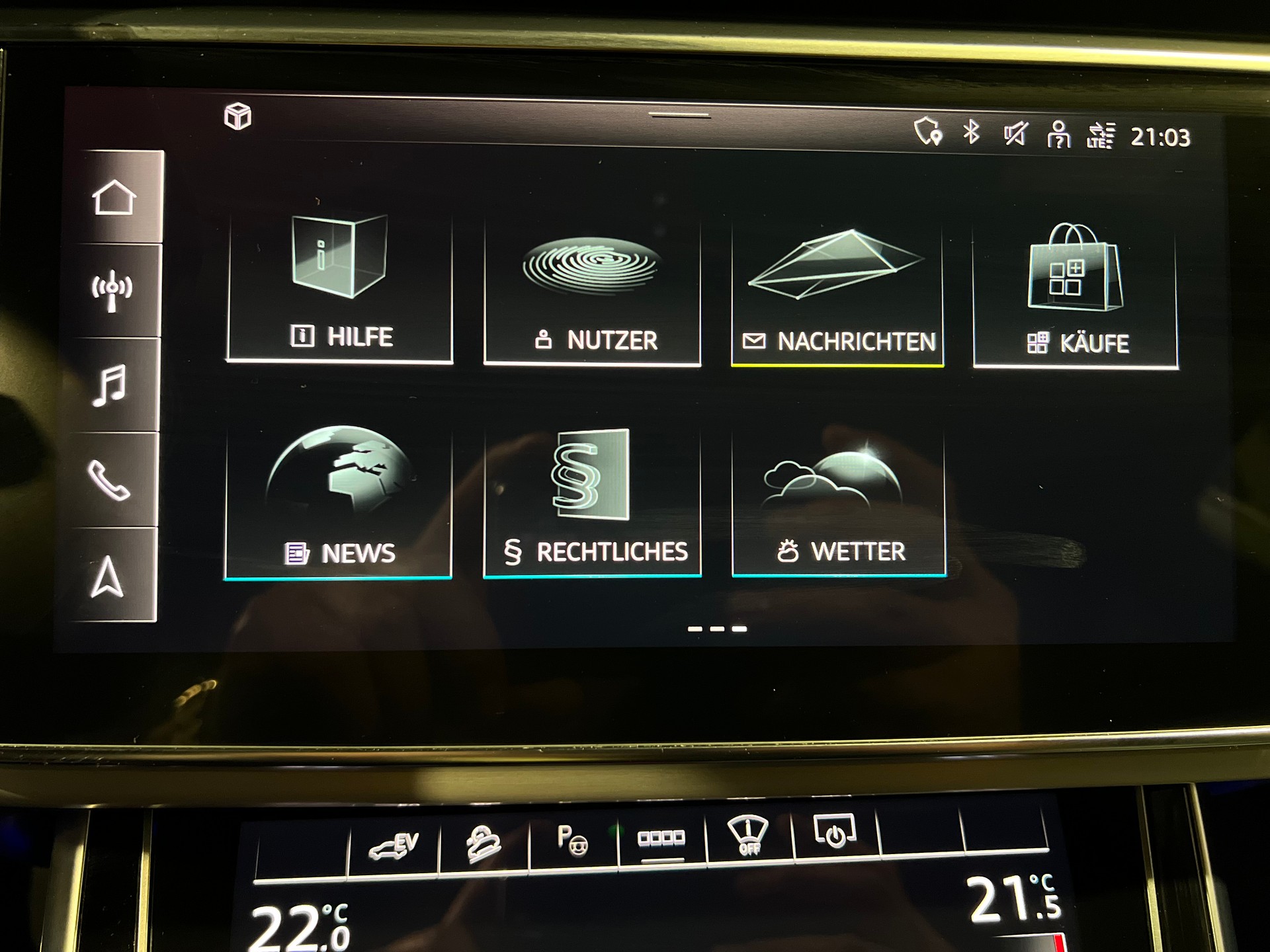 AUDI Q8 55 TFSI S-Line e quattro PHEV tiptronic-image-24