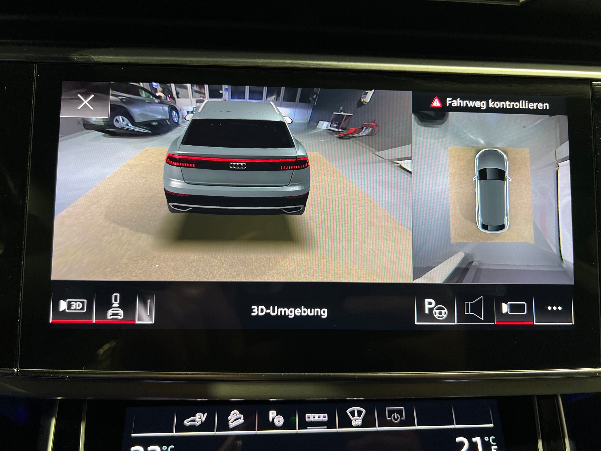 AUDI Q8 55 TFSI S-Line e quattro PHEV tiptronic-image-20