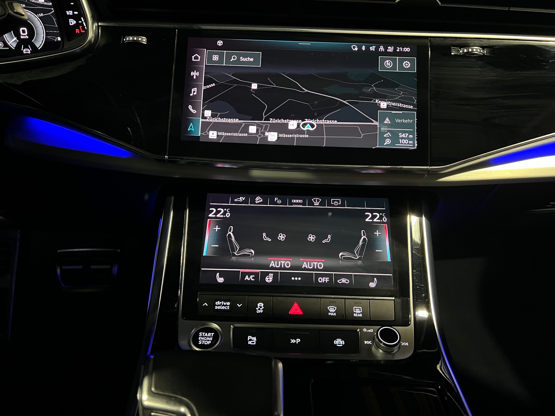 AUDI Q8 55 TFSI S-Line e quattro PHEV tiptronic-image-16