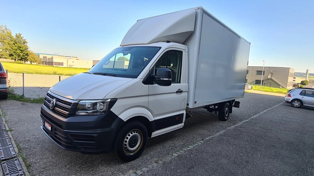 VW Crafter 35 2.0 TDI Koffer/Hebebuhne Champion L4 A ** CH-Fahrzeug ** Hebebühne * RF-Kamera * Klimaanlage * L4 * Neues Modell 2022-image-0