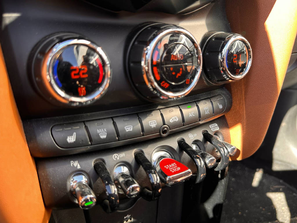 MINI Cabrio F57 2.0i John Cooper Works SAG-image-8