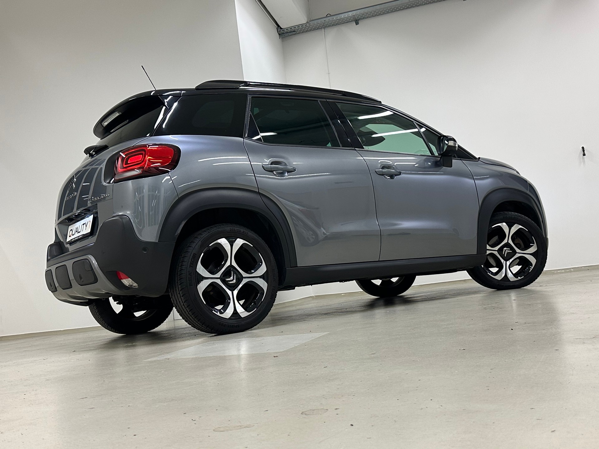 CITROEN C3 Aircross 1.2i PureTech Shine EAT-image-5