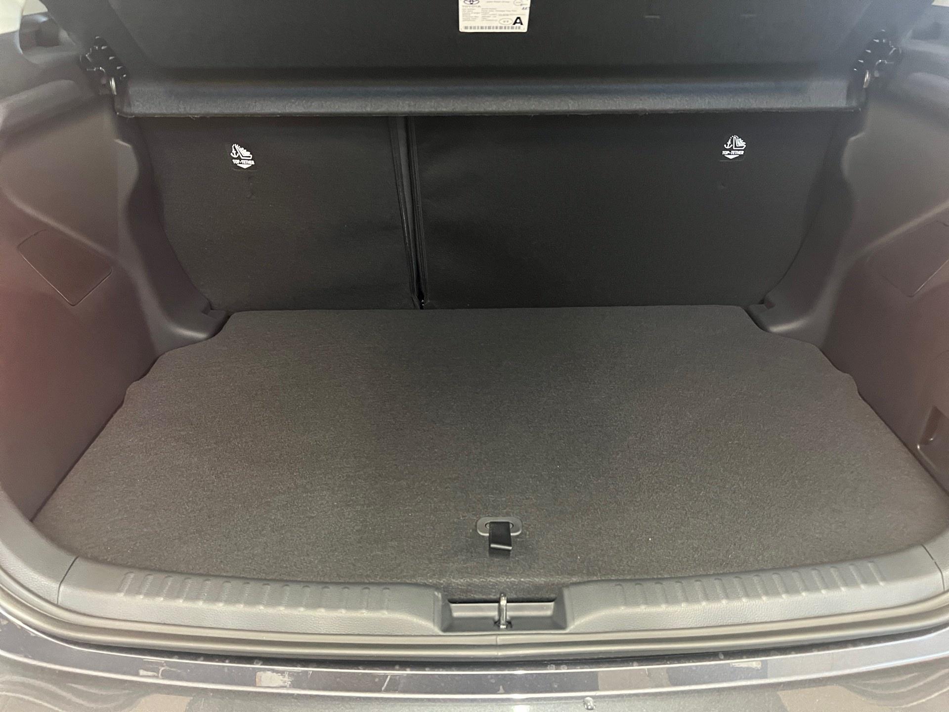 TOYOTA Yaris 1.5 Trend e-CVT-image-15