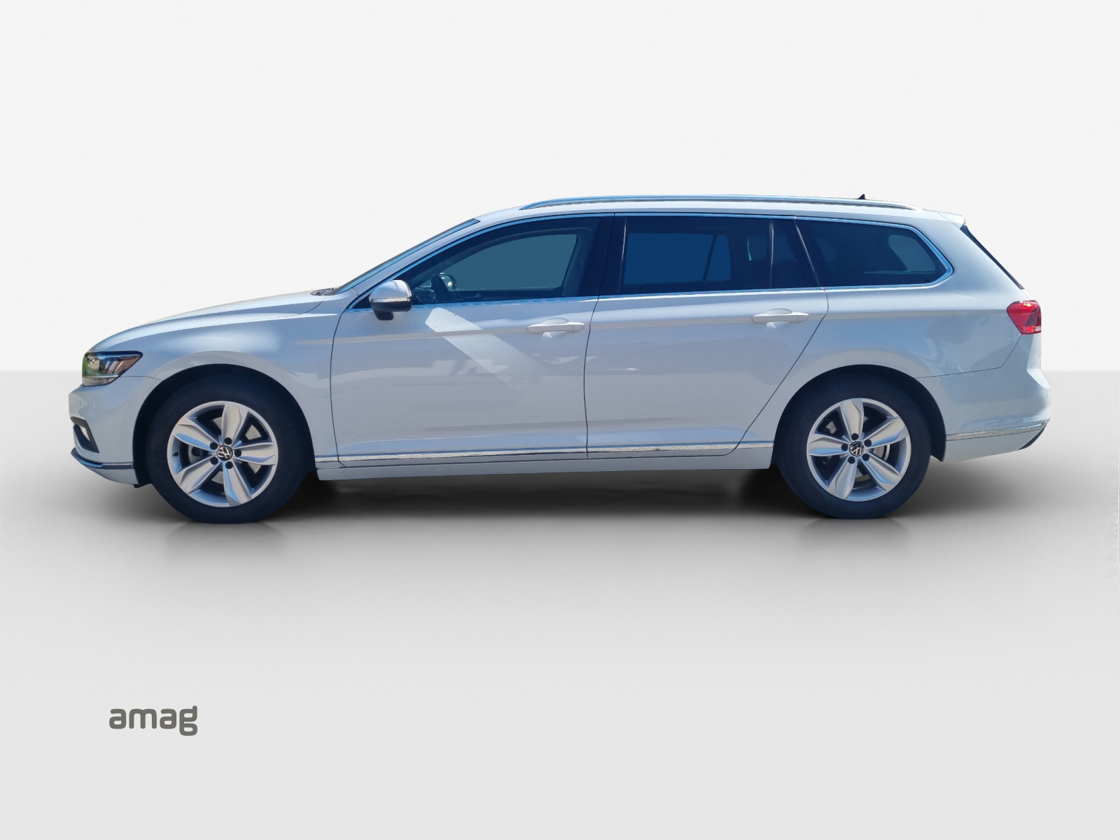 VW Passat 2.0 TDI BMT Elegance 4Motion DSG-image-1