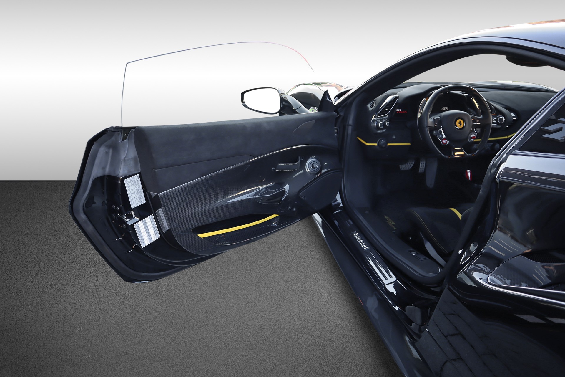 FERRARI 488 Pista 3.9 V8-image-9