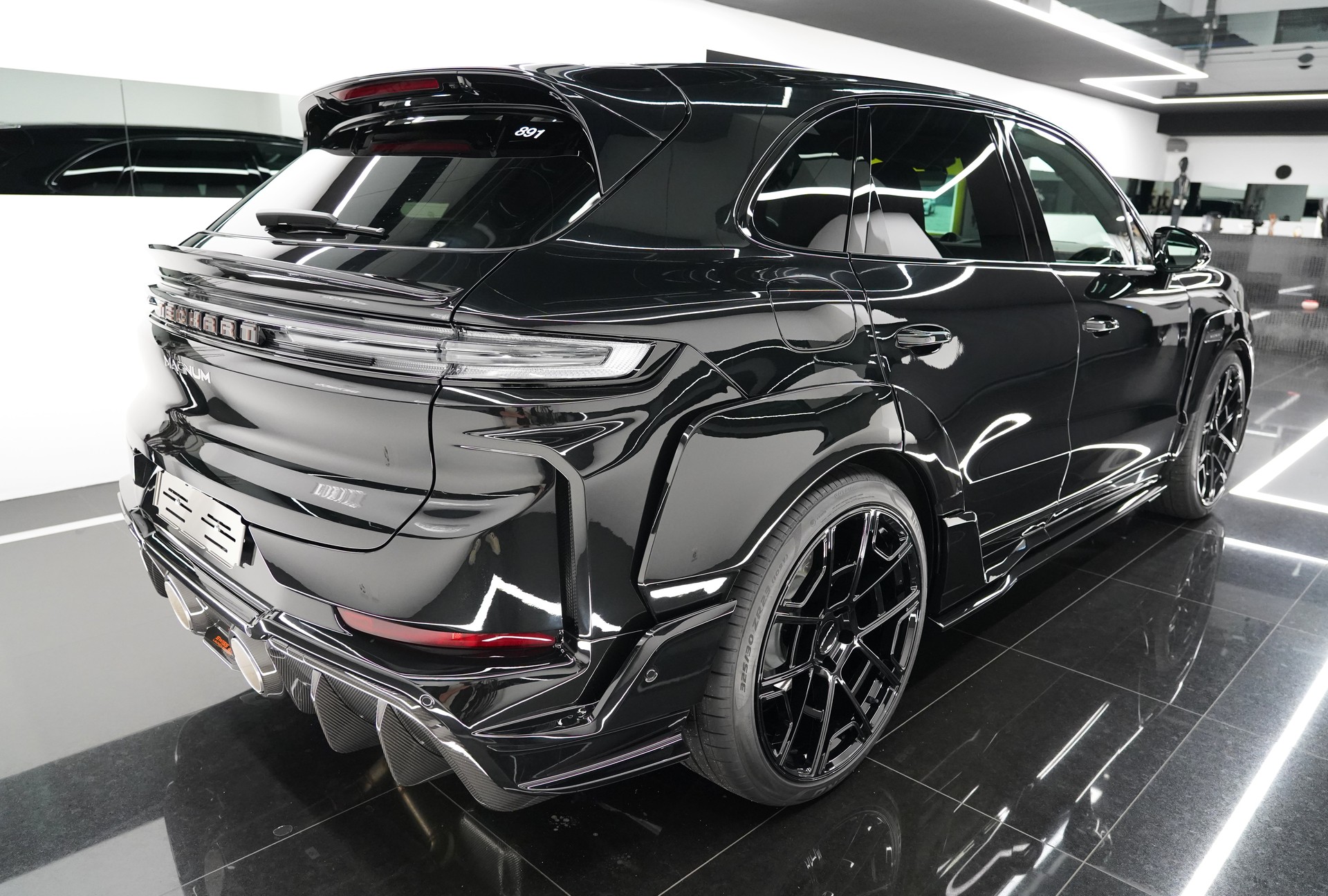 PORSCHE Cayenne GTS Tiptronic-image-3