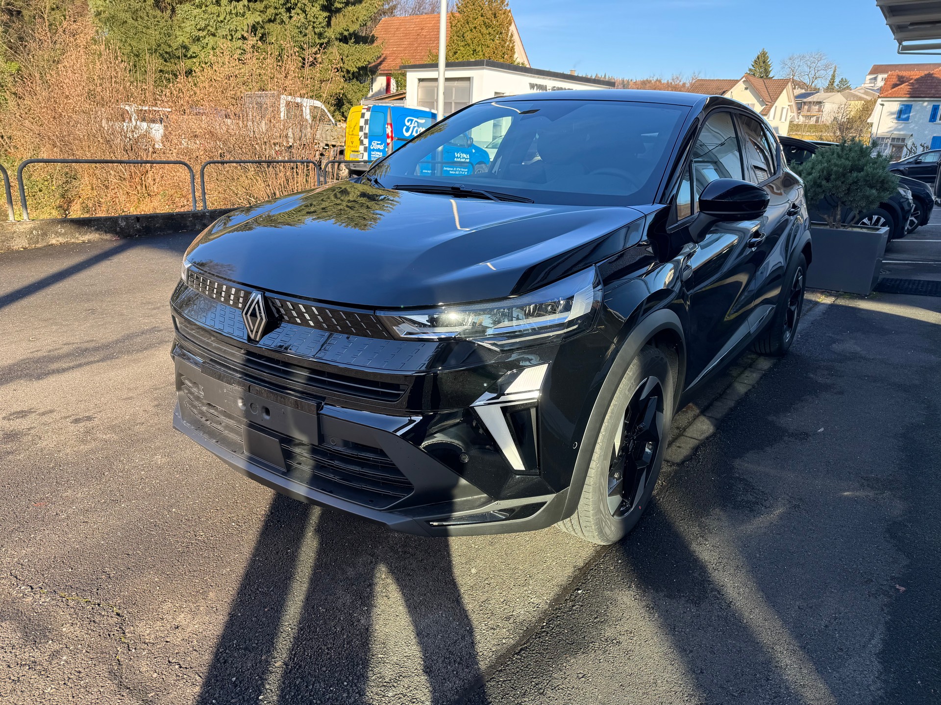 RENAULT Captur 1.8 E-Tech 160 Techno DHT-image-3
