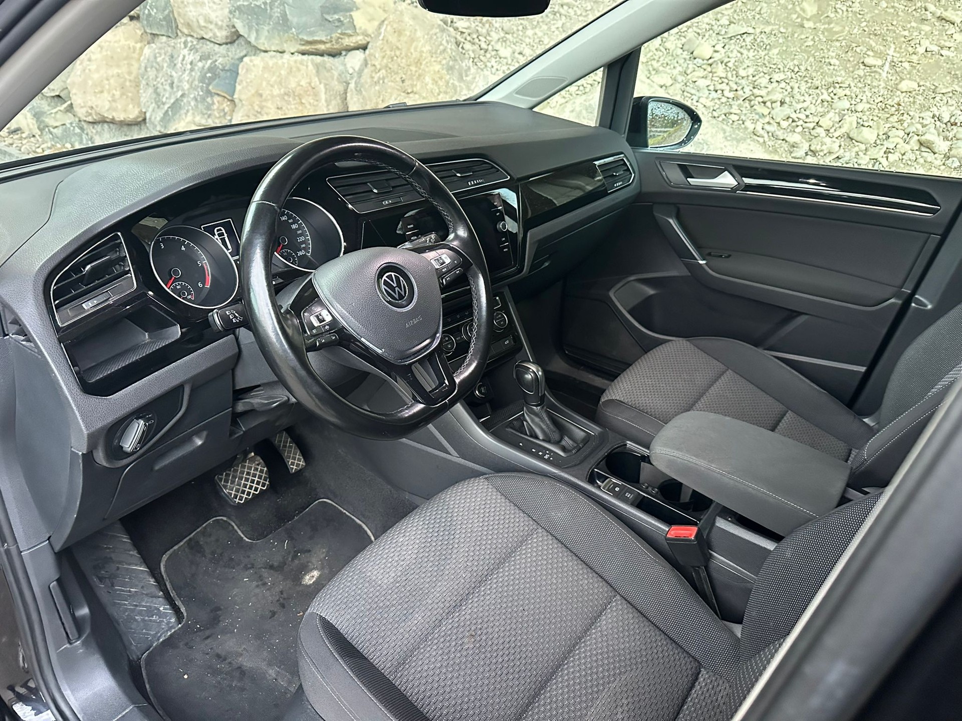 VW Touran 2.0 TDI BlueMotion Technology Comfortline DSG-image-6