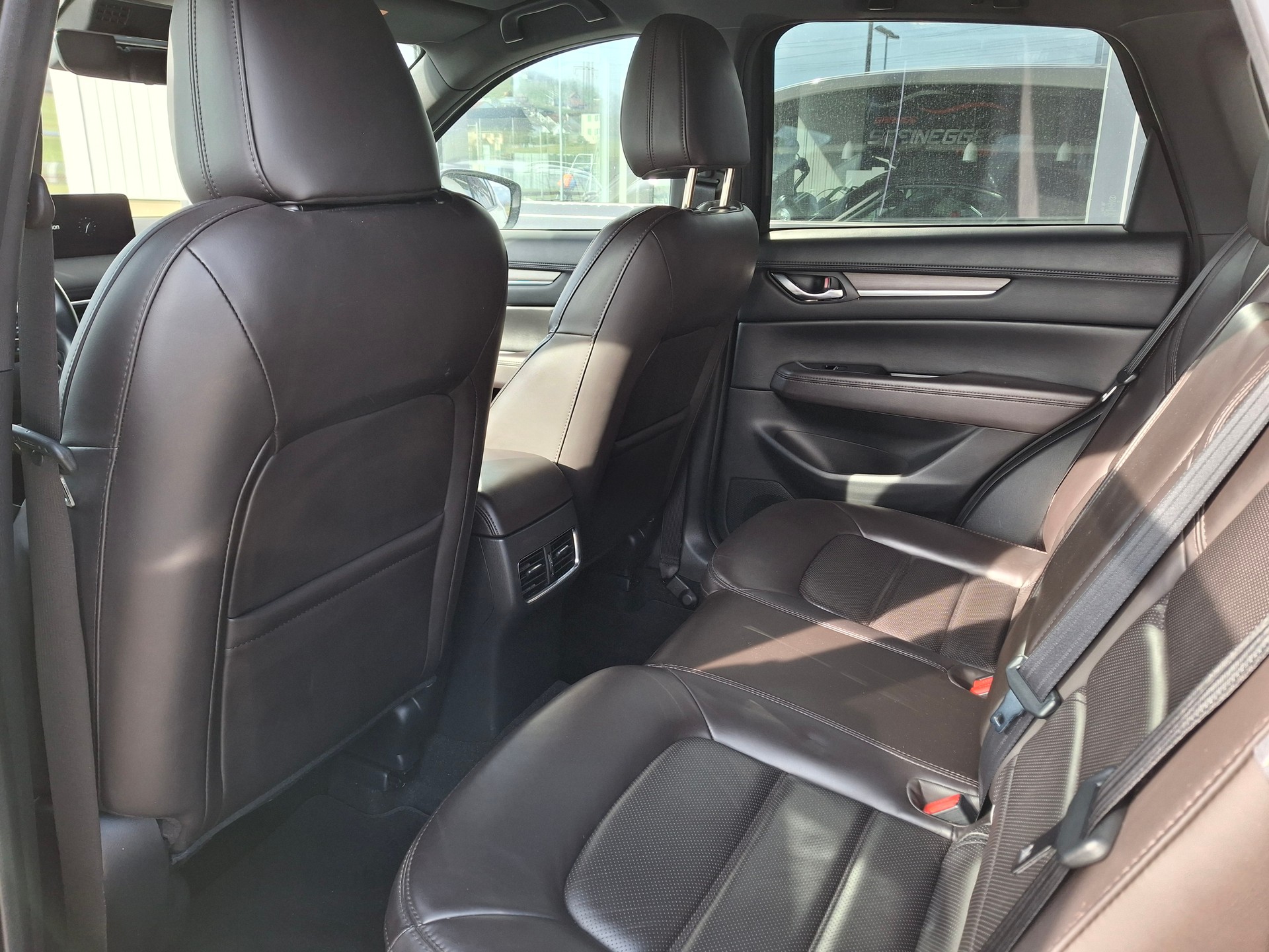 MAZDA CX-5 SKYACTIV-D 184 Signature AWD Automat-image-6