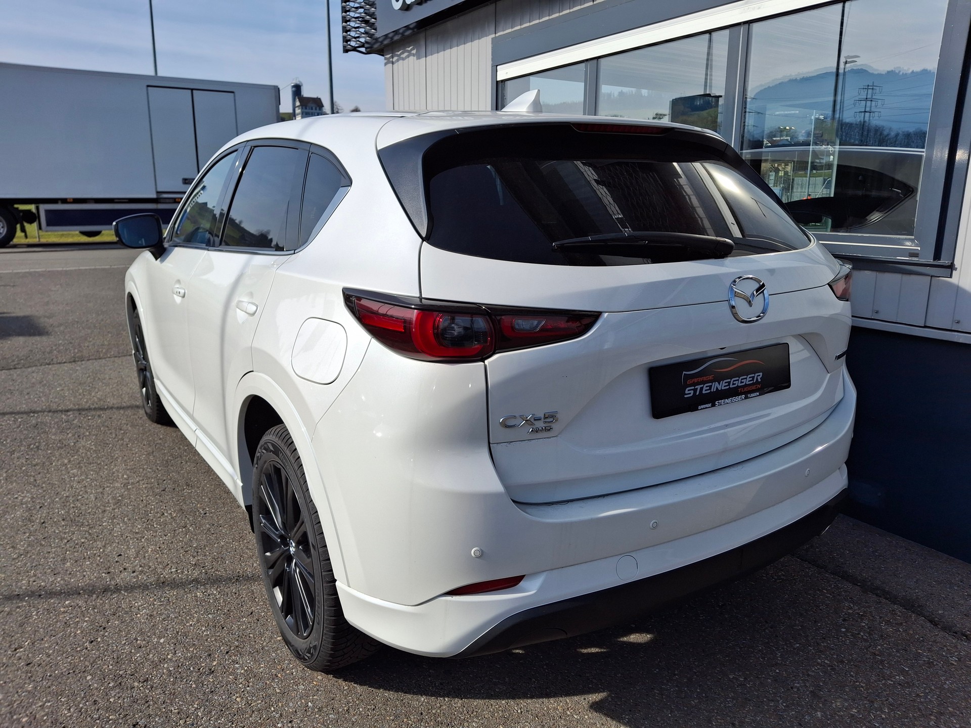 MAZDA CX-5 SKYACTIV-D 184 Signature AWD Automat-image-4