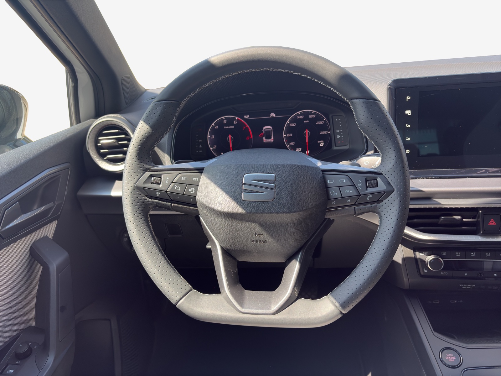 SEAT Arona 1.0 TSI Eco FR DSG-image-9