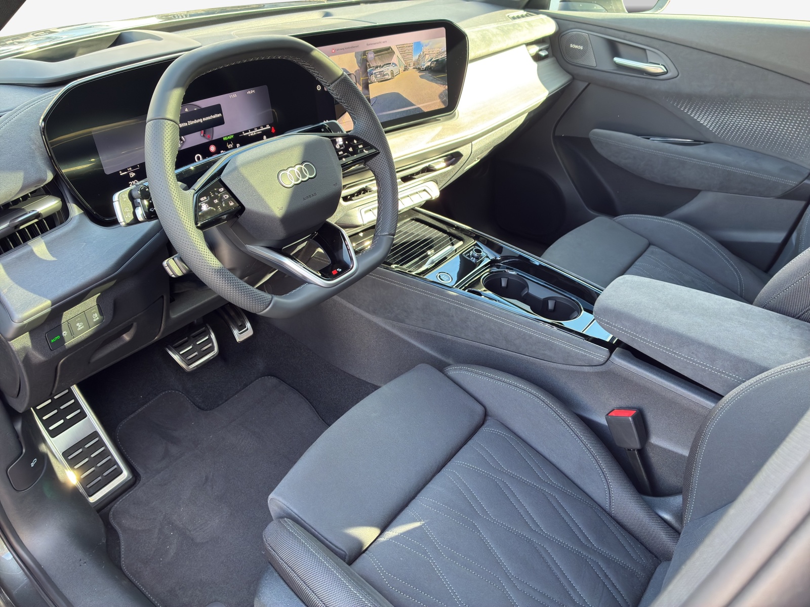 AUDI Q3 Sportback TFSI quattro 195 kW S tronic-image-15