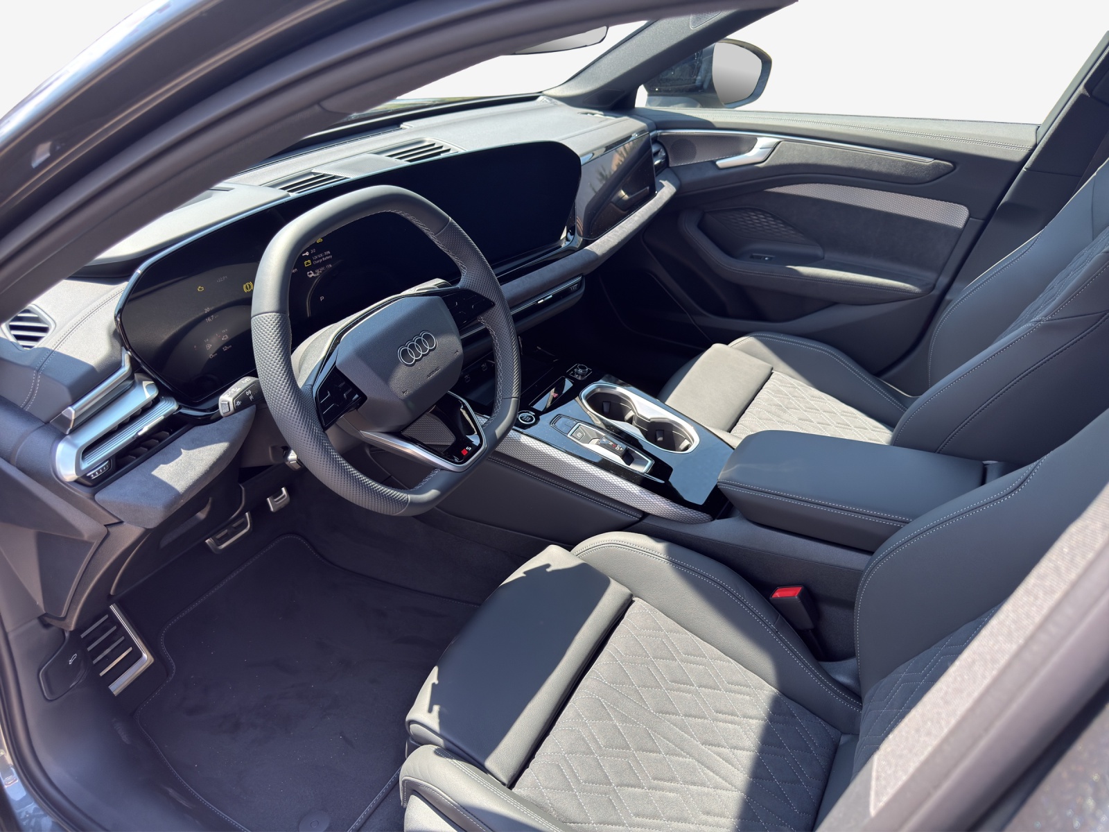 AUDI A6 Limousine e-hybrid quattro 220 kW S tronic-image-7