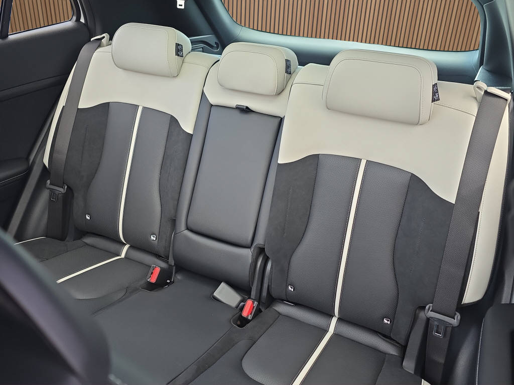 KIA Sportage 1.6 T-GDi PHEV GT-Line-image-19