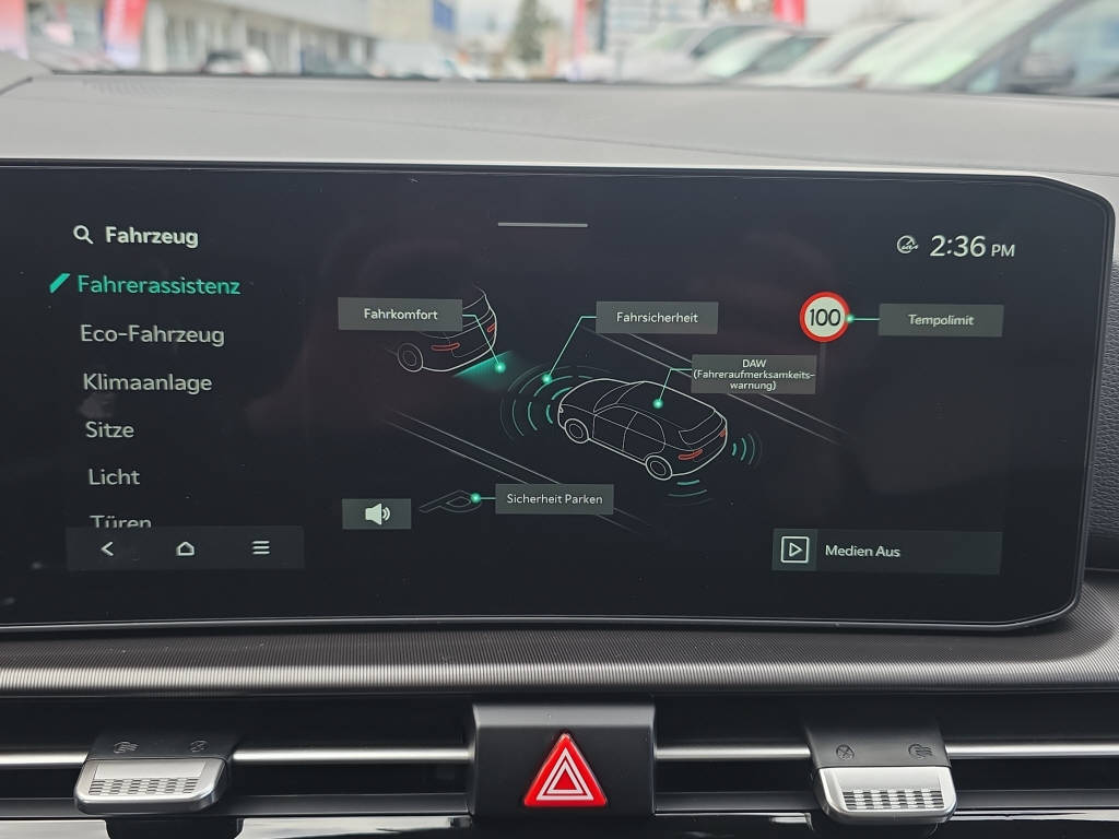 KIA Sportage 1.6 T-GDi PHEV GT-Line-image-25