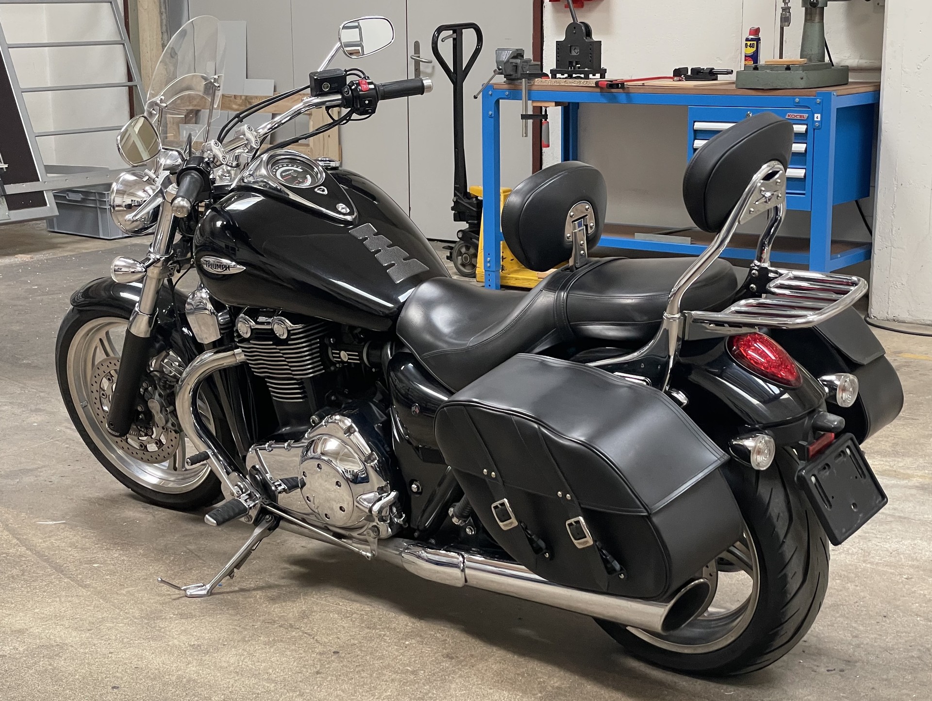 TRIUMPH Thunderbird Storm 1600 ABS-image-3