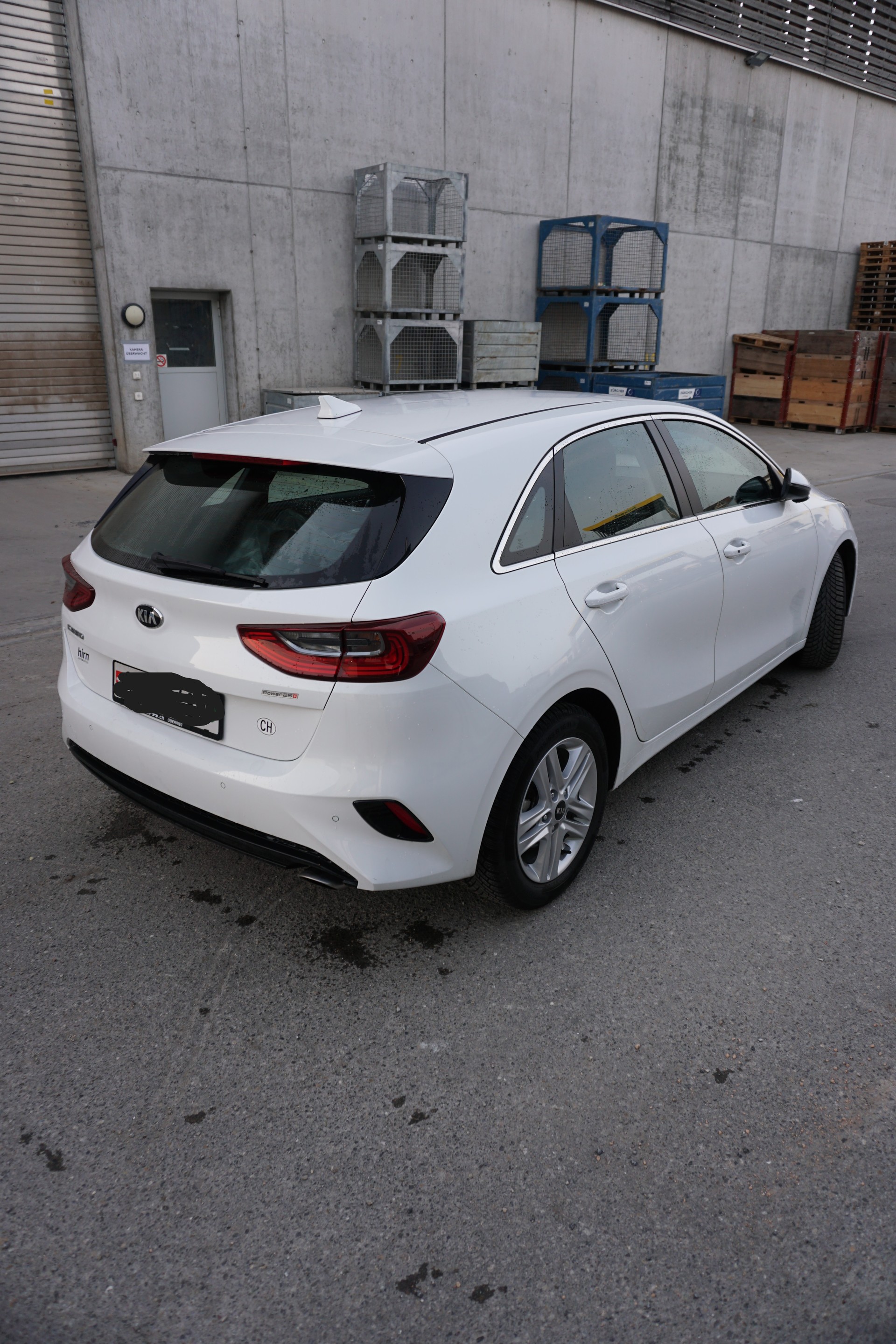 KIA CEED 1.4 TGDI DCT-image-3