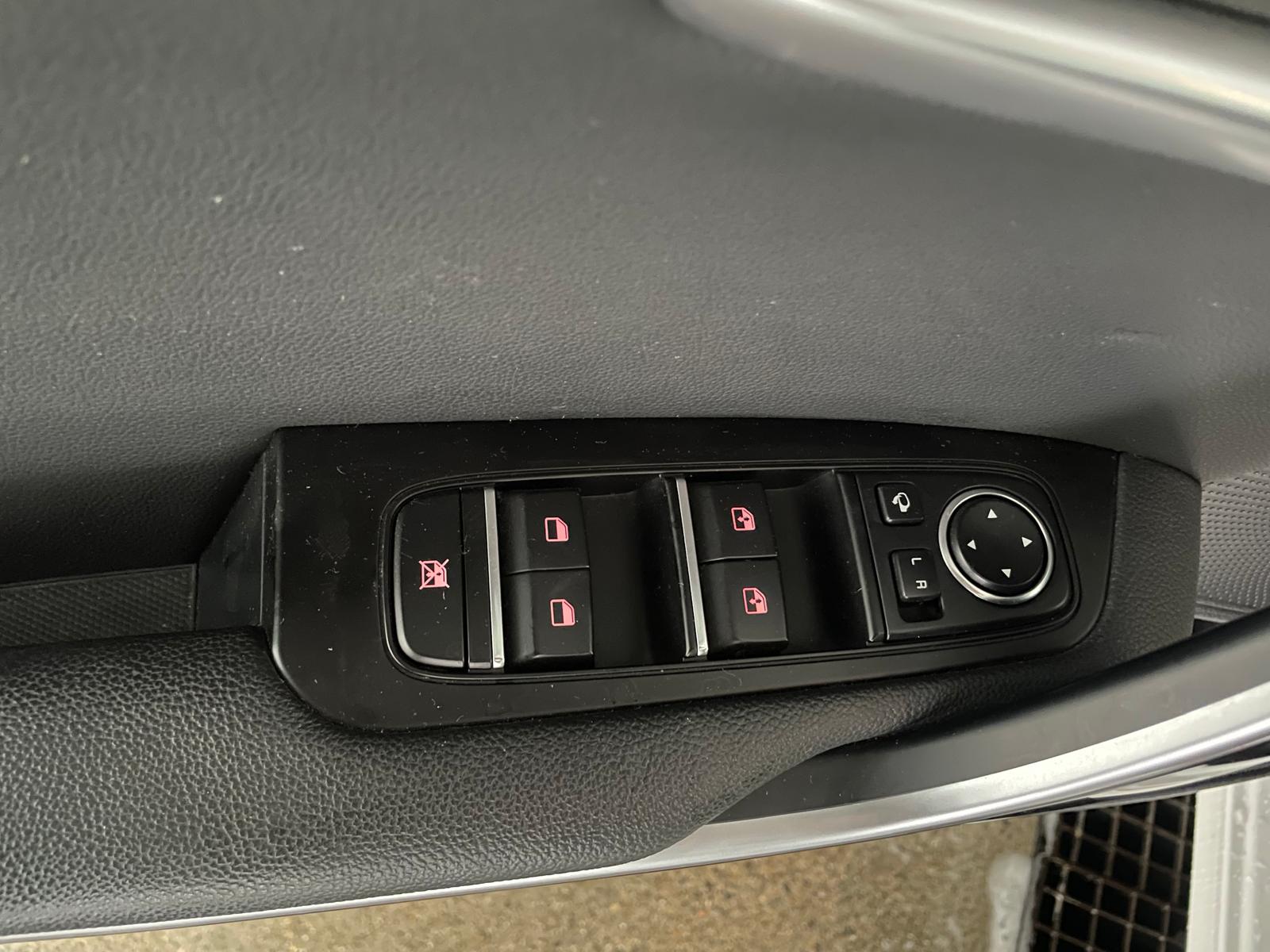 KIA CEED 1.4 TGDI DCT-image-12