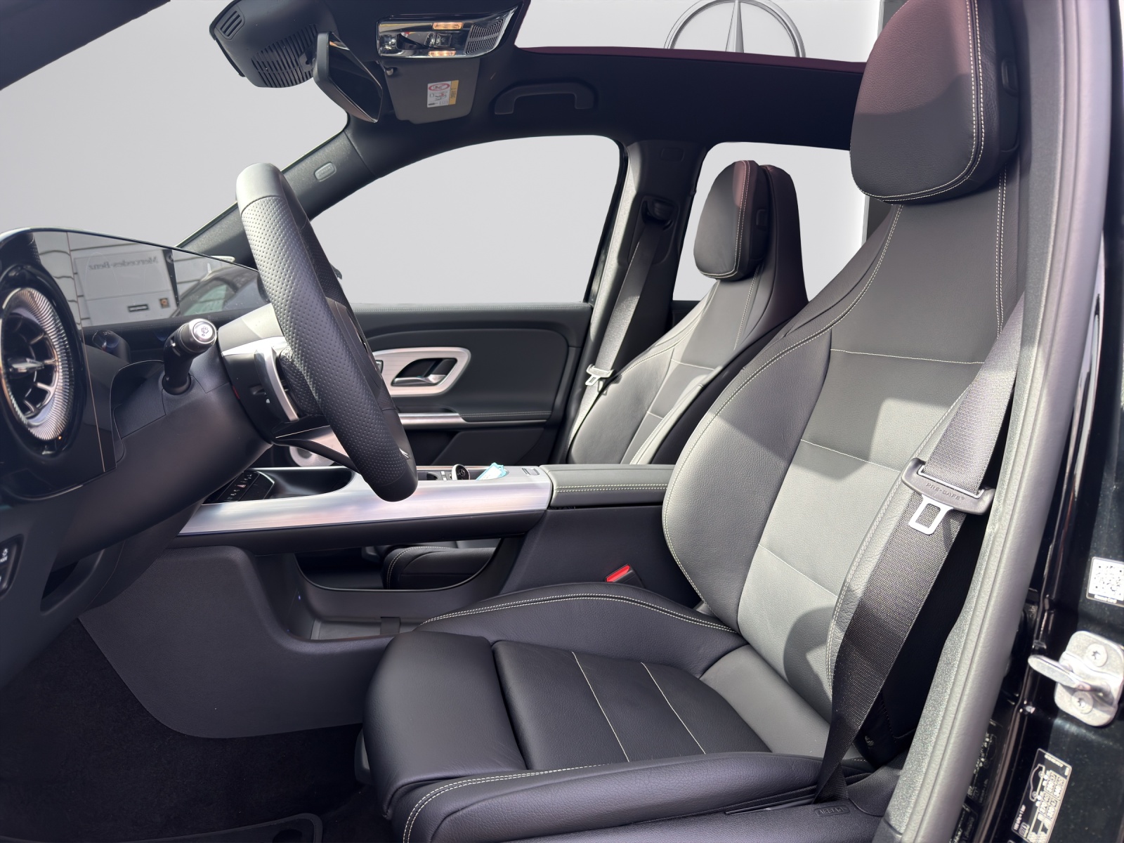 Image MERCEDES-BENZ  GLB 350 4MATIC EQ