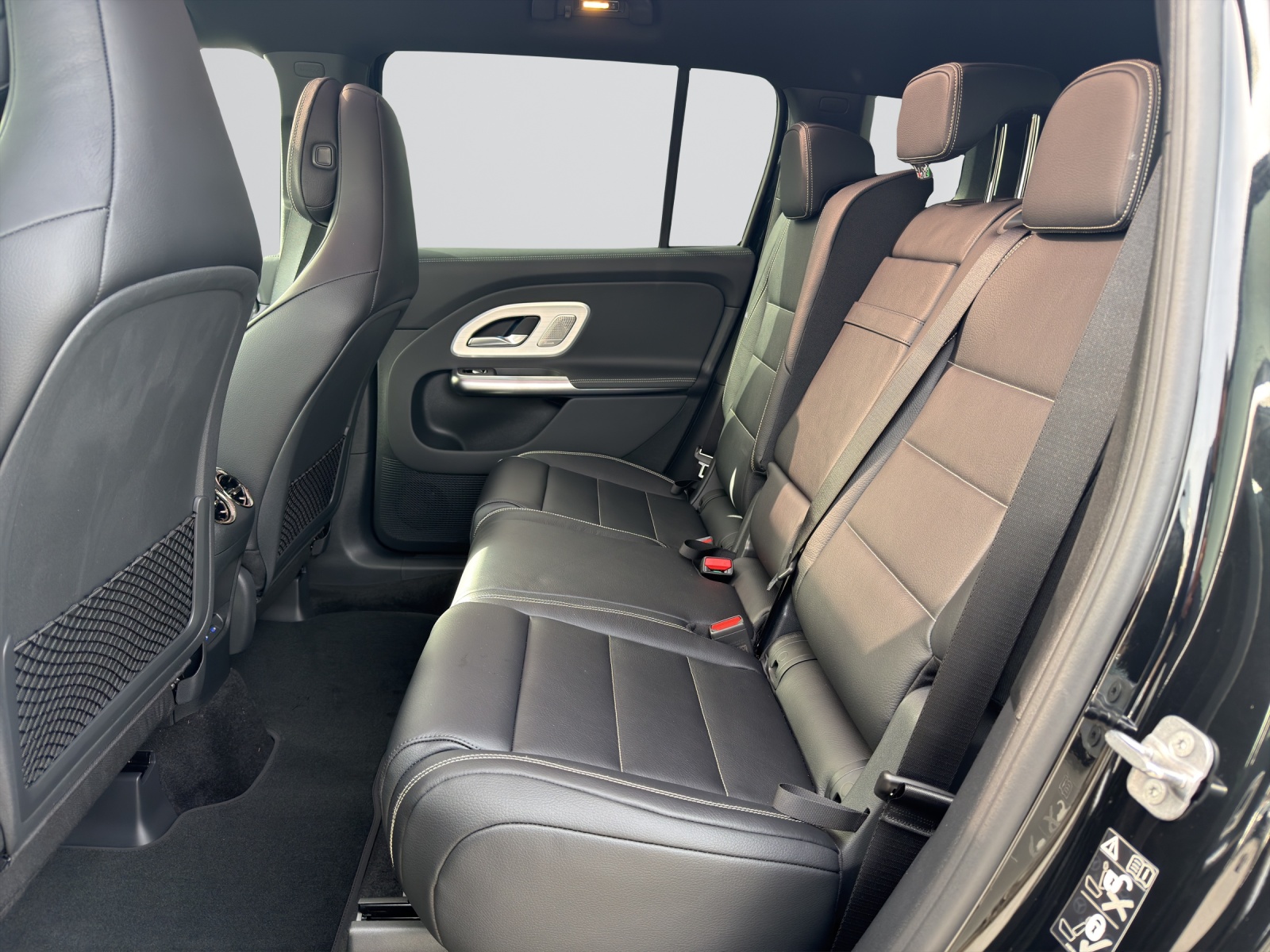 Image MERCEDES-BENZ  GLB 350 4MATIC EQ