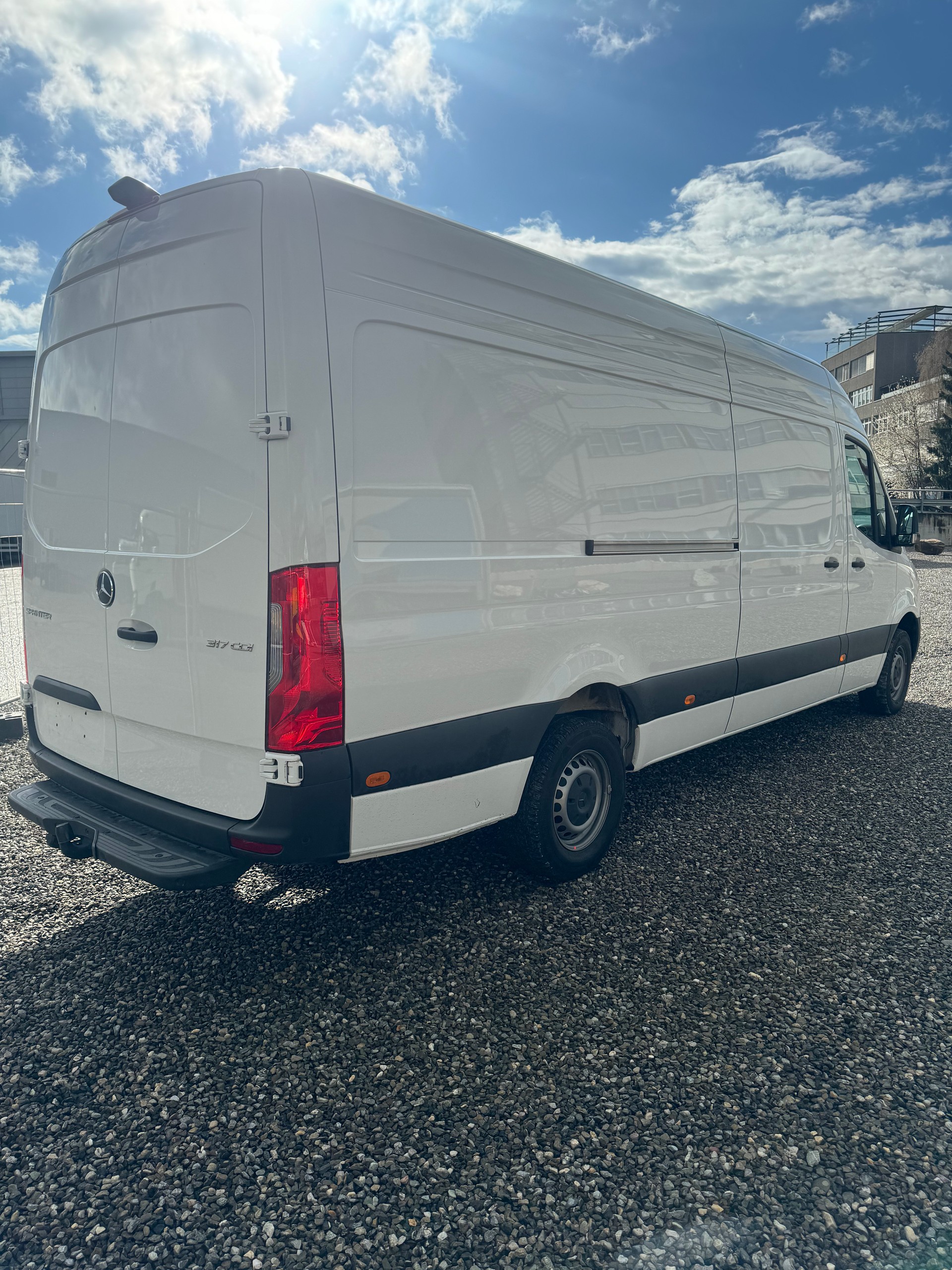 MERCEDES-BENZ Sprinter 317 CDI Lang 9G-TRONIC Facelift Model 2025-image-6