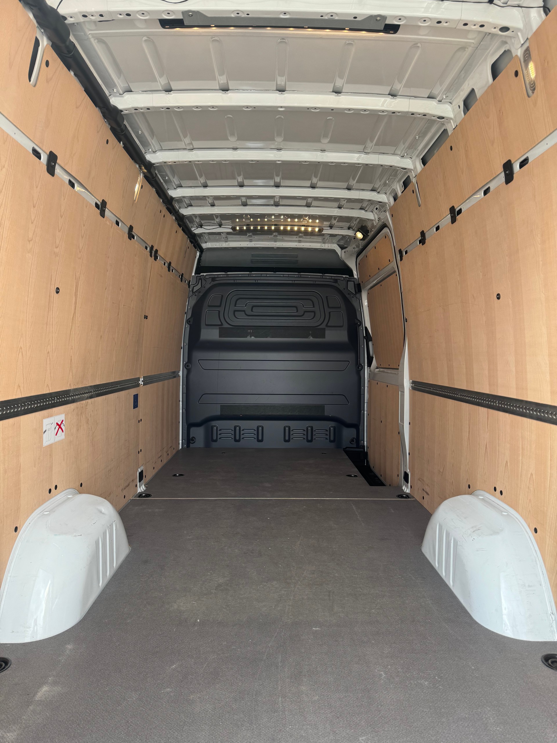 MERCEDES-BENZ Sprinter 317 CDI Lang 9G-TRONIC Facelift Model 2025-image-5