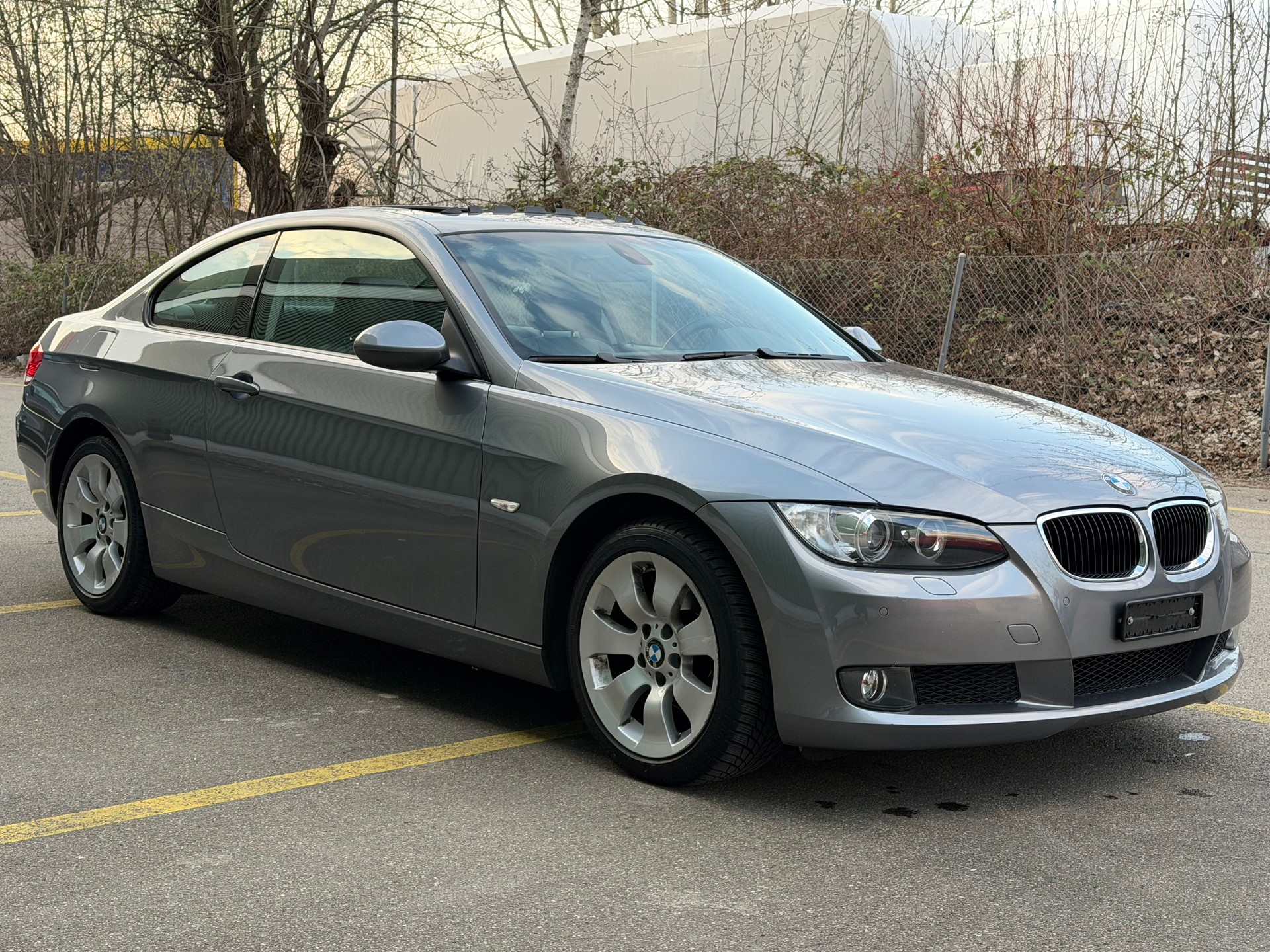 BMW 320i Coupé Steptronic-showroom-element-2