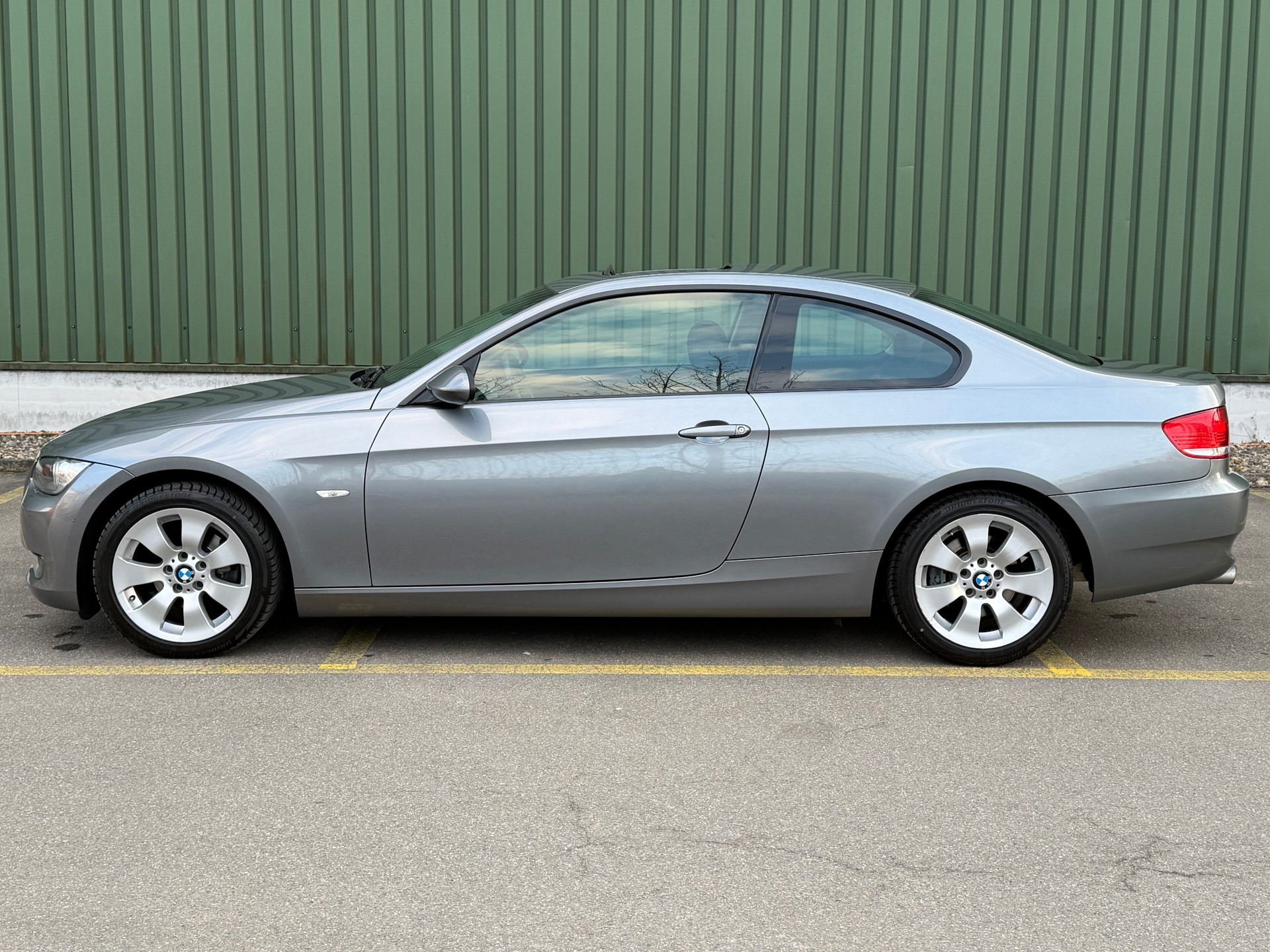 BMW 320i Coupé Steptronic-image-7