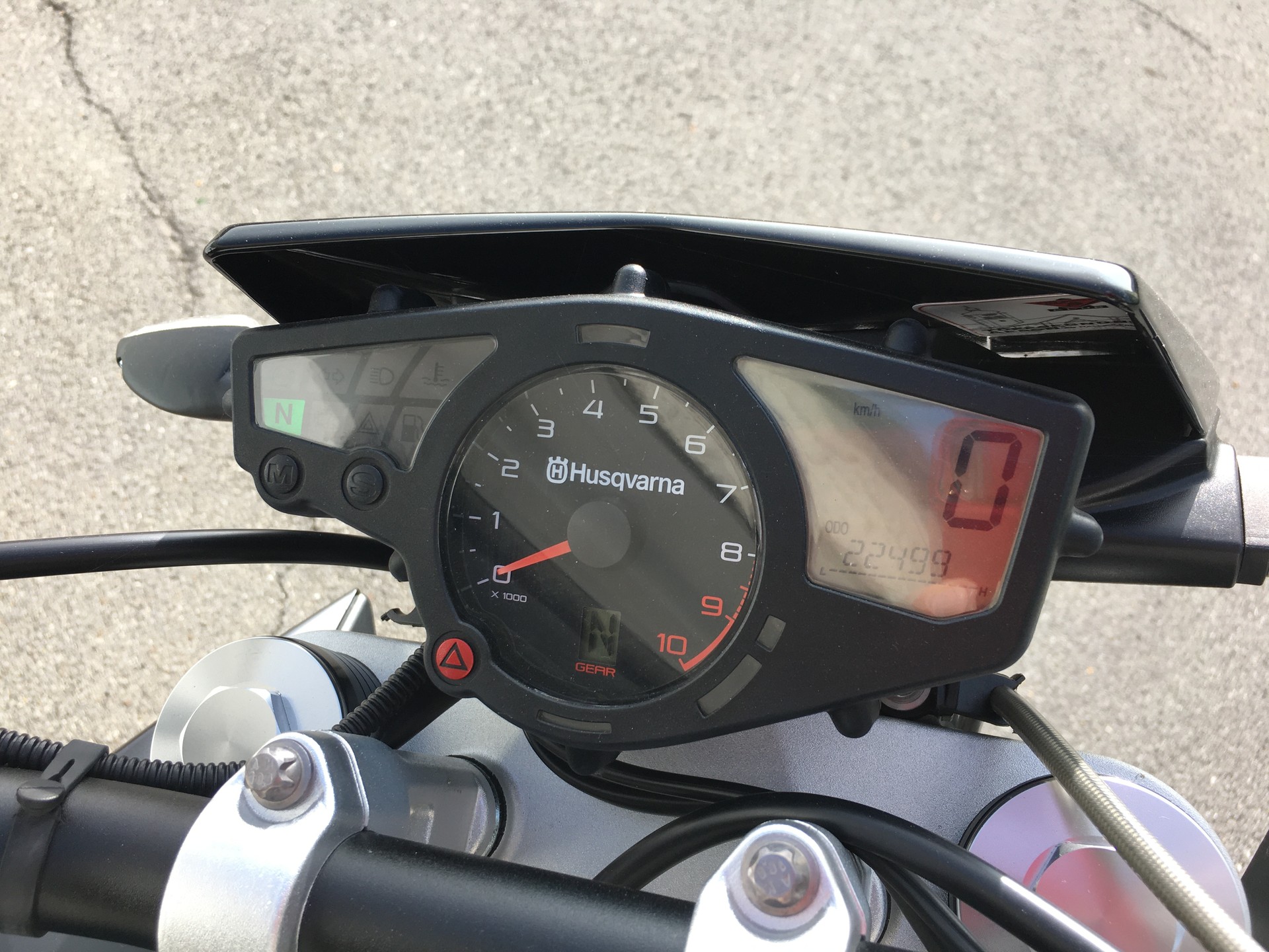 HUSQVARNA Nuda 900 ABS-image-3