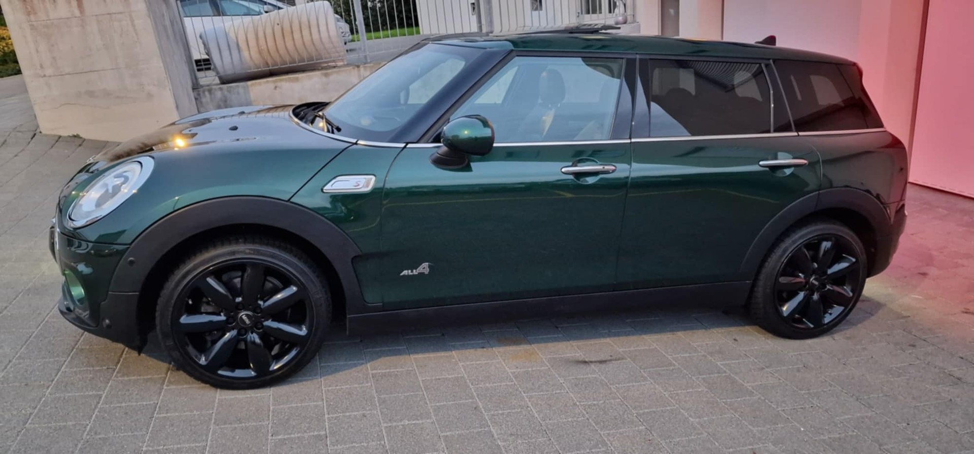 MINI Clubman Cooper S ALL4 Steptronic-image-10