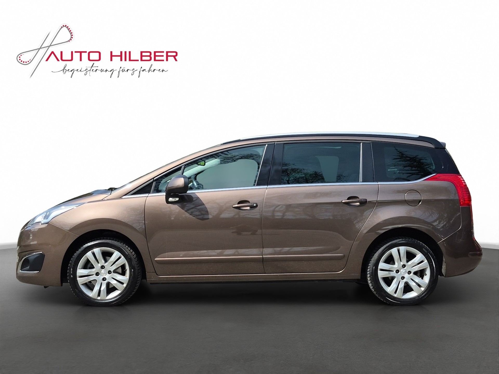PEUGEOT 5008 1.6 16V T Active Tiptronic 7-Plätzer-image-2