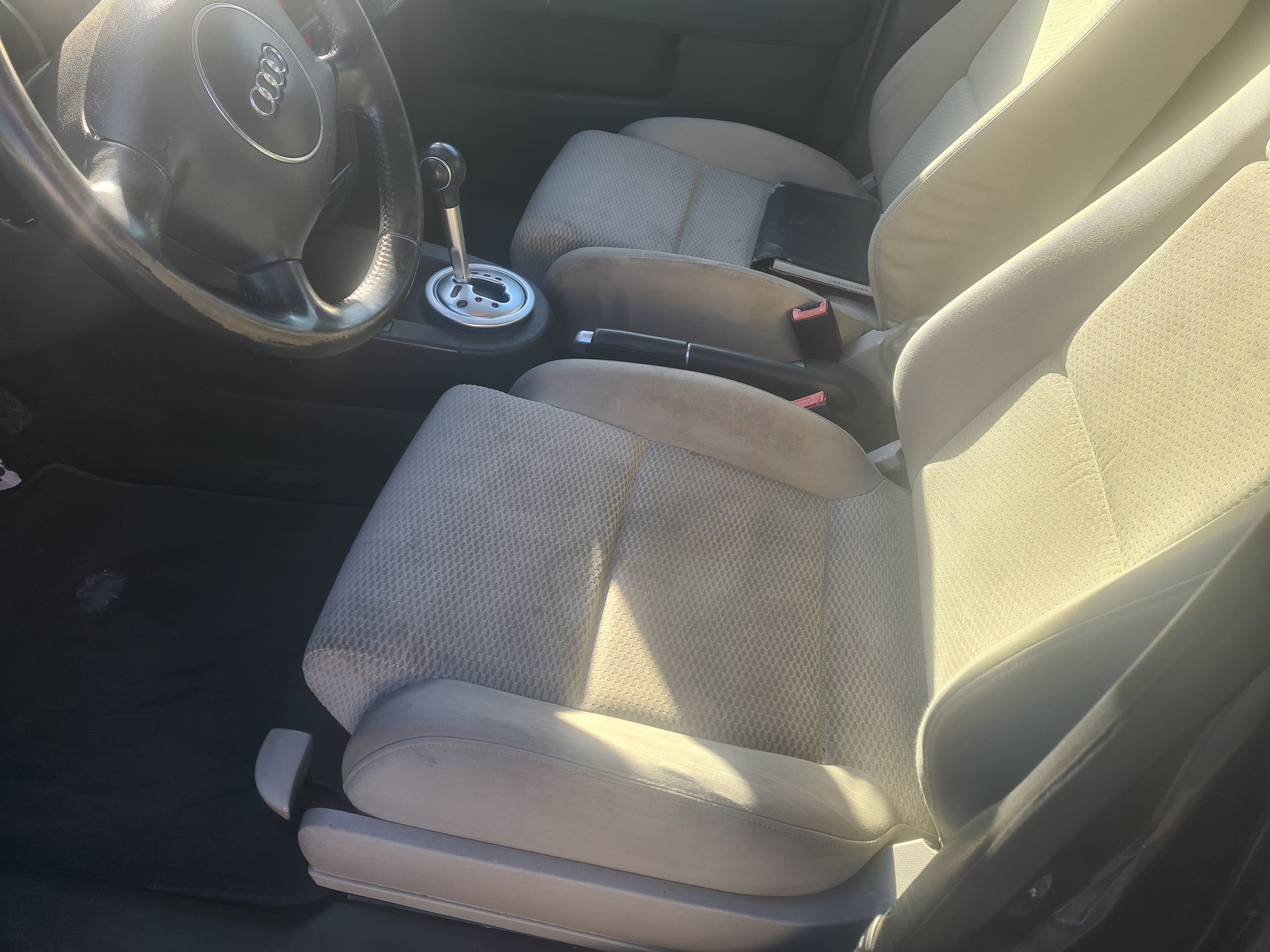 AUDI A2 1.2 TDI Eco-image-5