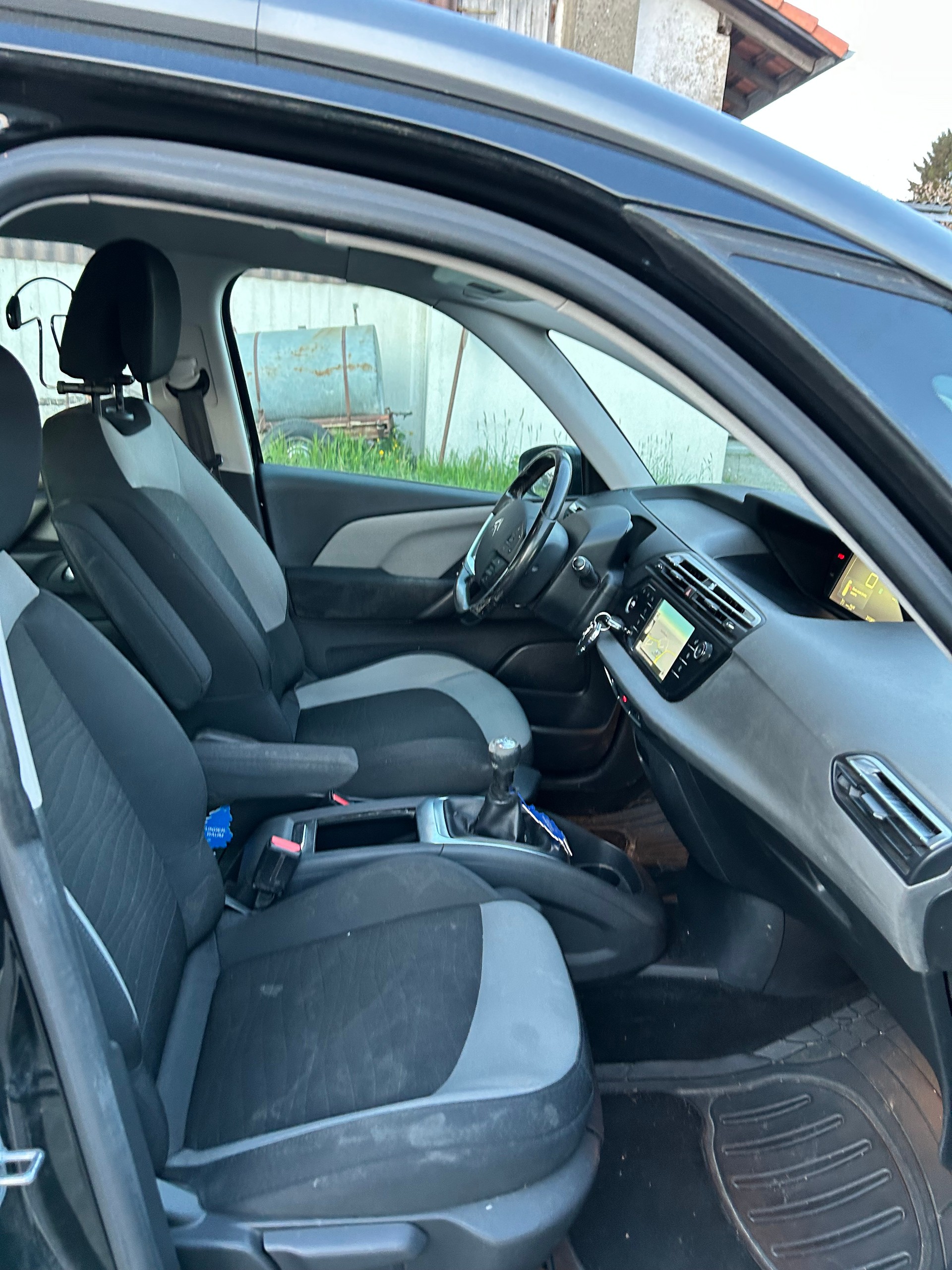 CITROEN Grand C4 Picasso 1.6i 16V THP Exclusive-image-9