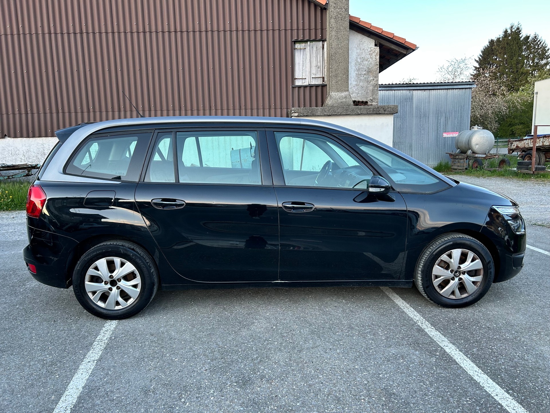 CITROEN Grand C4 Picasso 1.6i 16V THP Exclusive-image-3