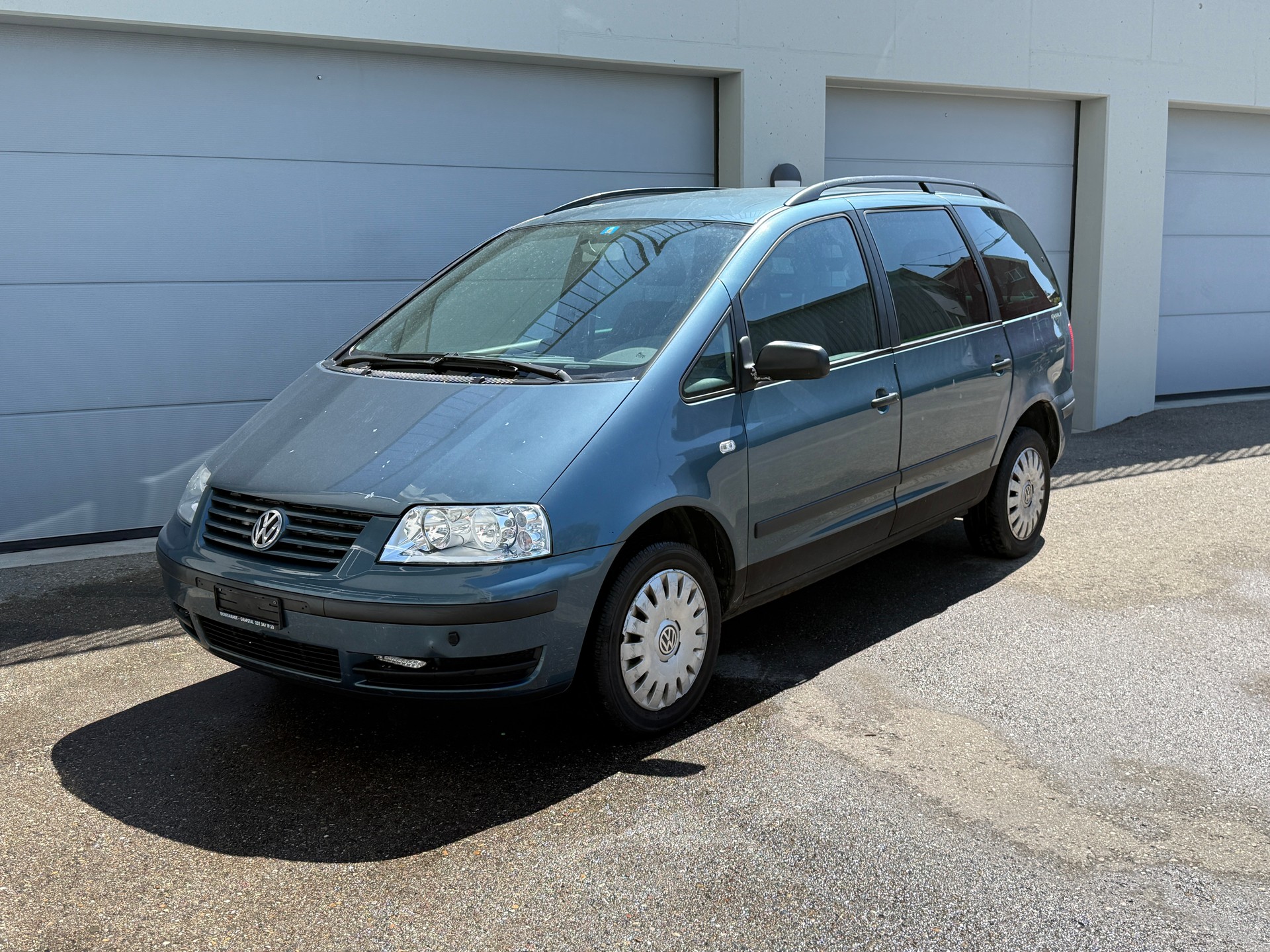 VW Sharan 1.9 TDI 7-Plätzer-image-0