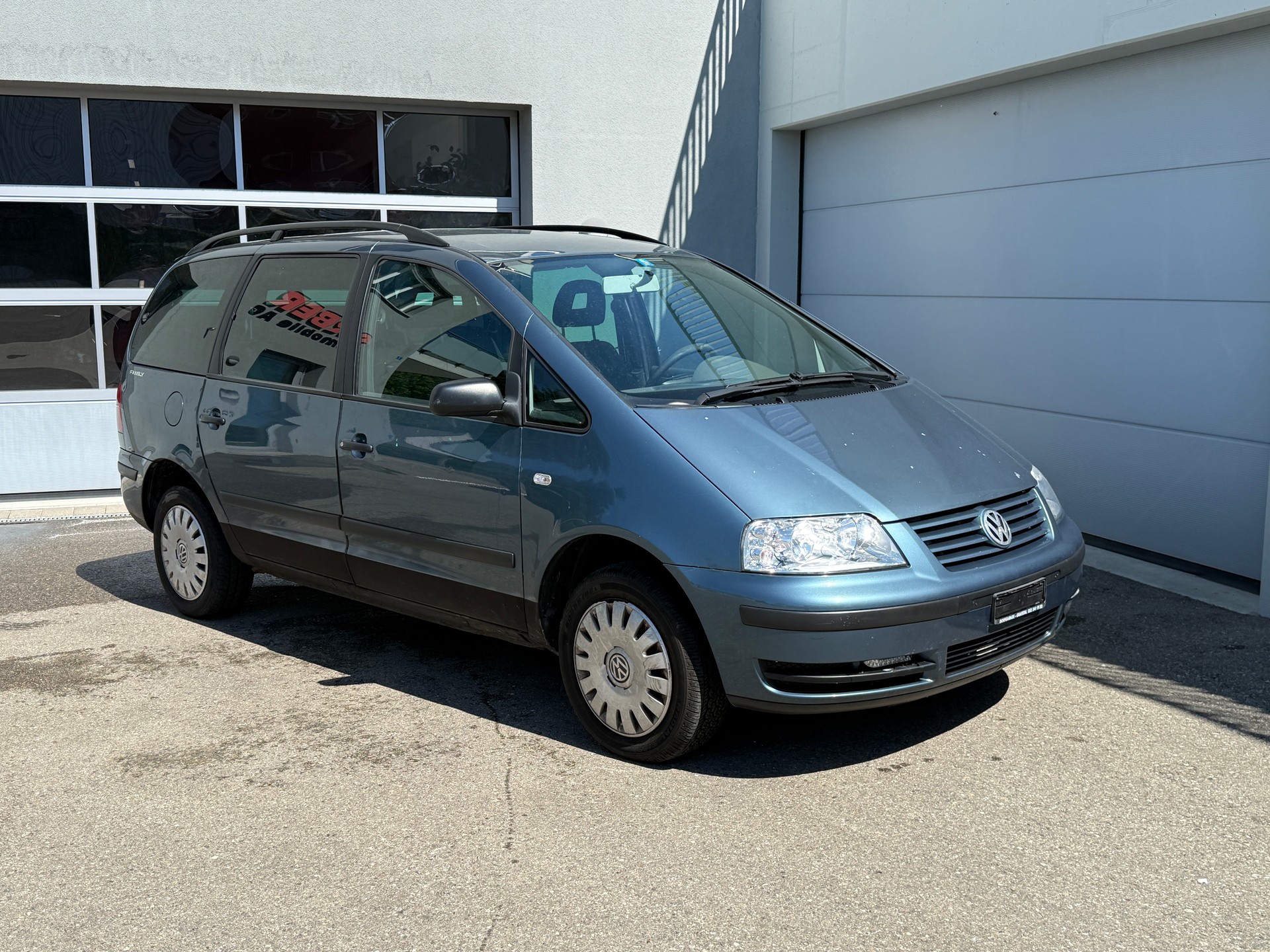 VW Sharan 1.9 TDI 7-Plätzer-image-1