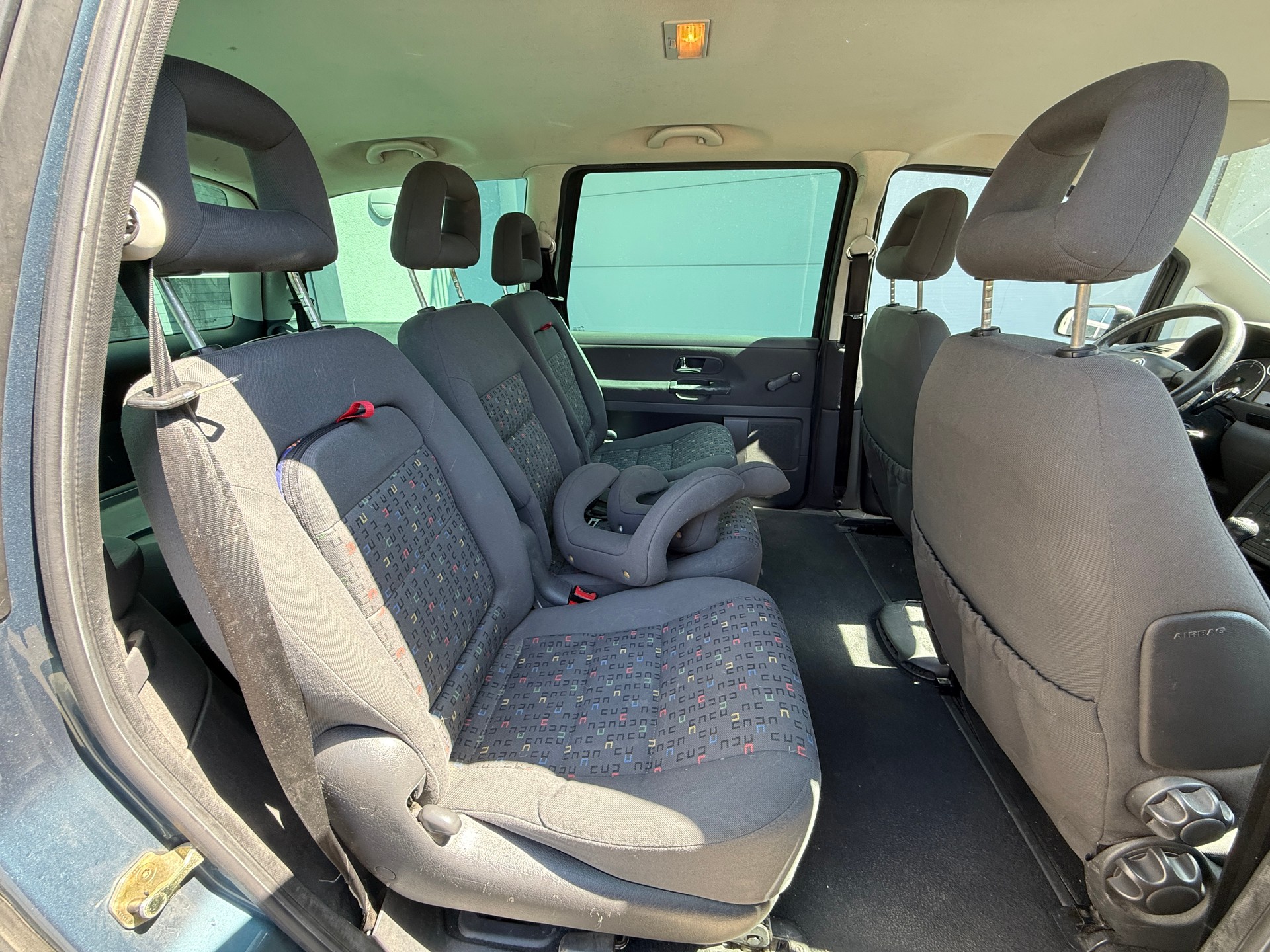VW Sharan 1.9 TDI 7-Plätzer-image-17